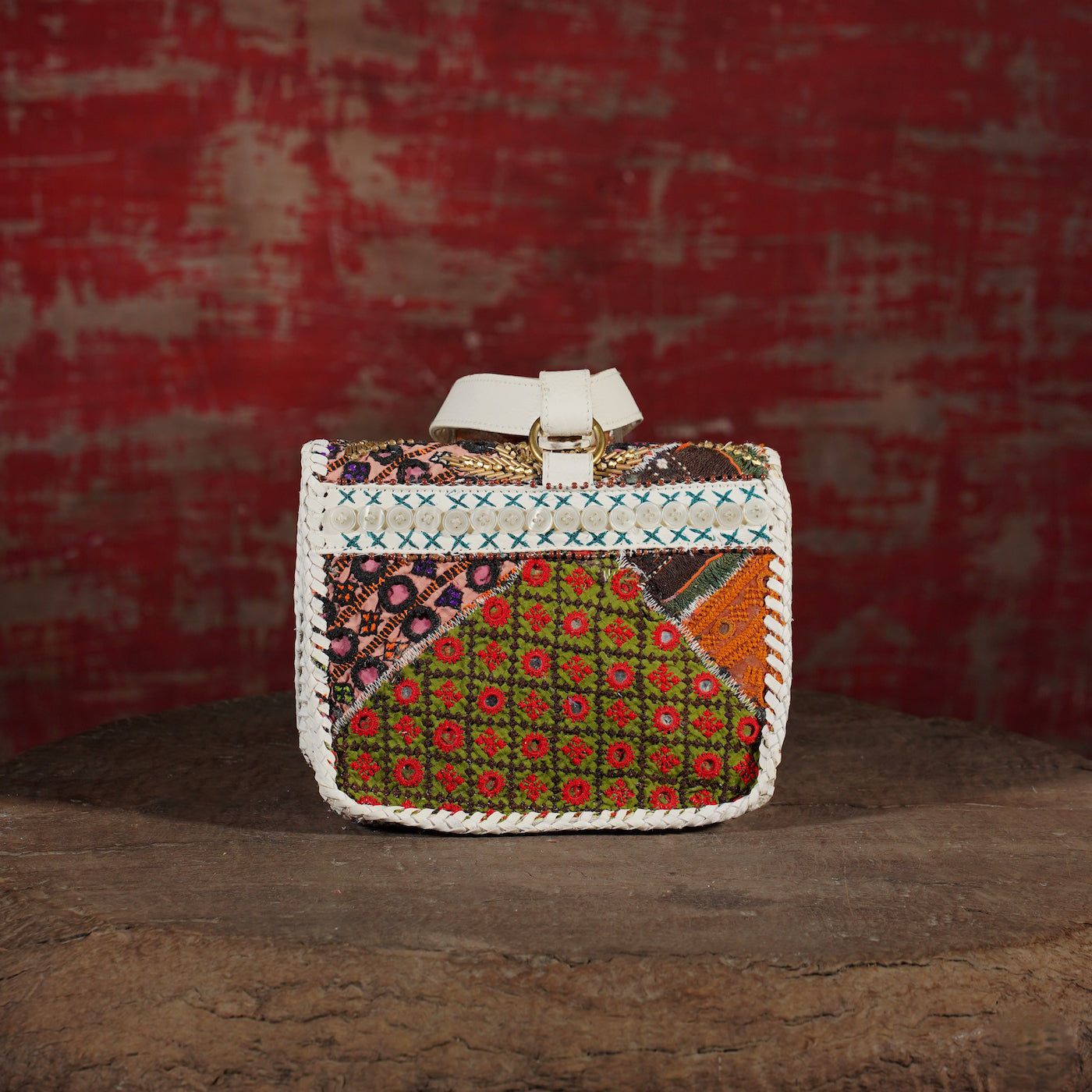 Cream Diya Belt Bag 001