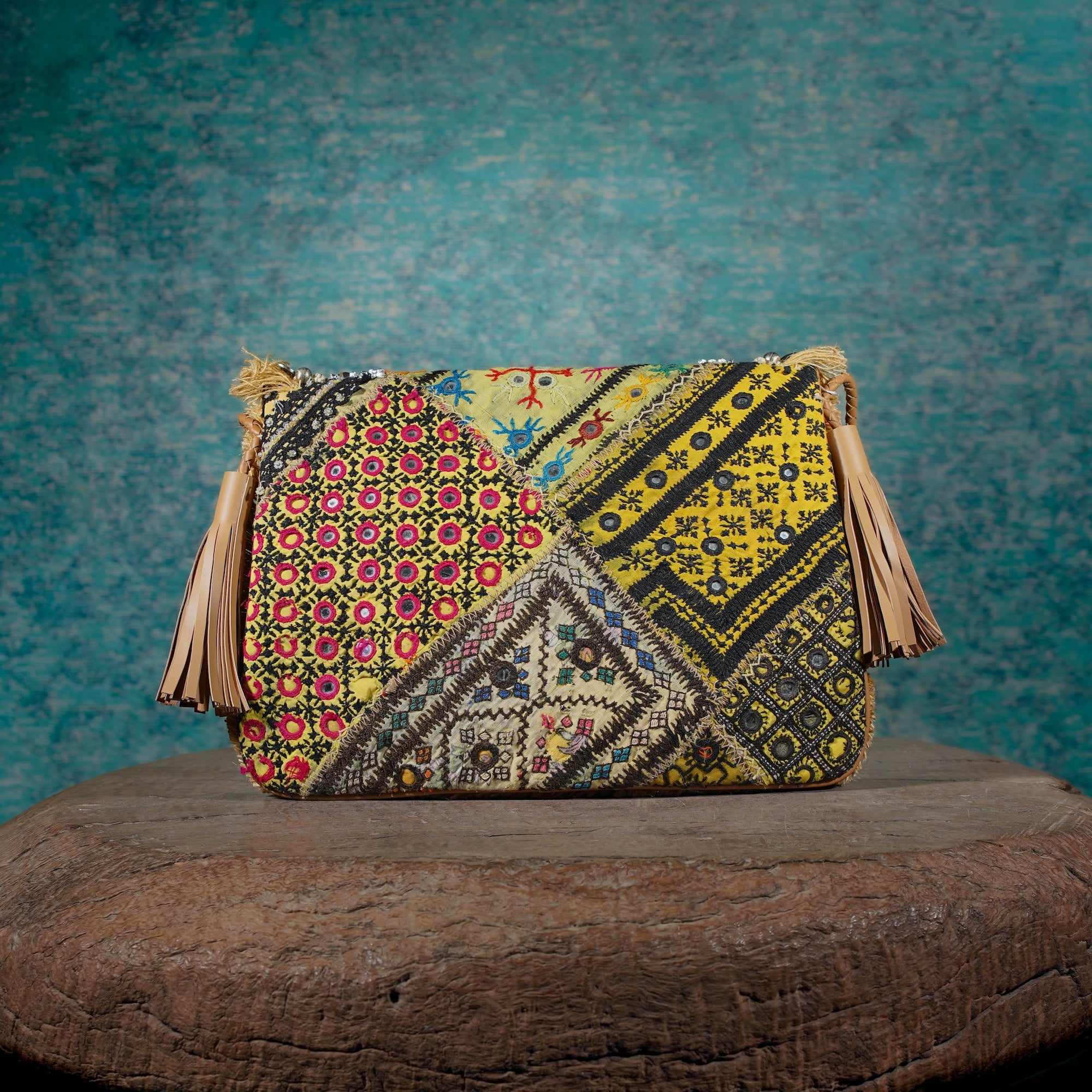 Beige Banjara Clutch 023
