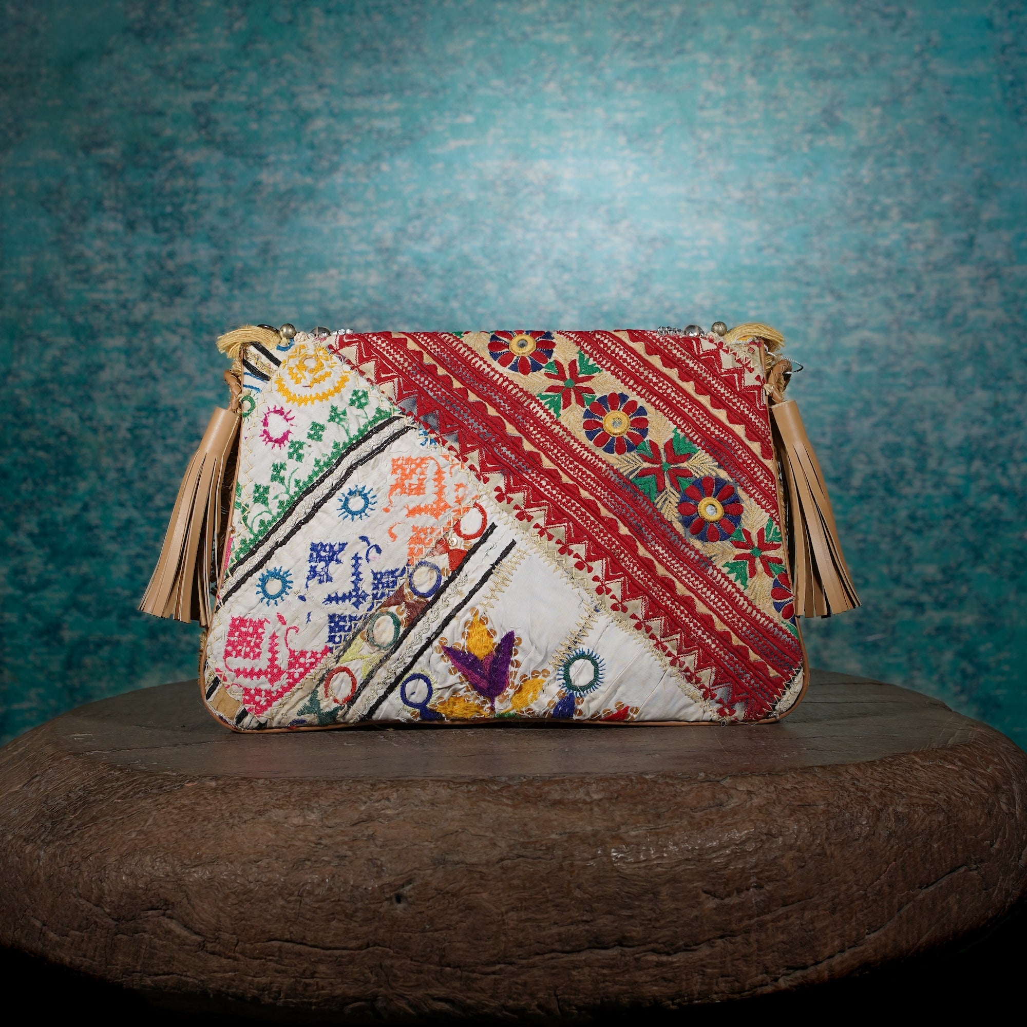 Beige Banjara Clutch 025