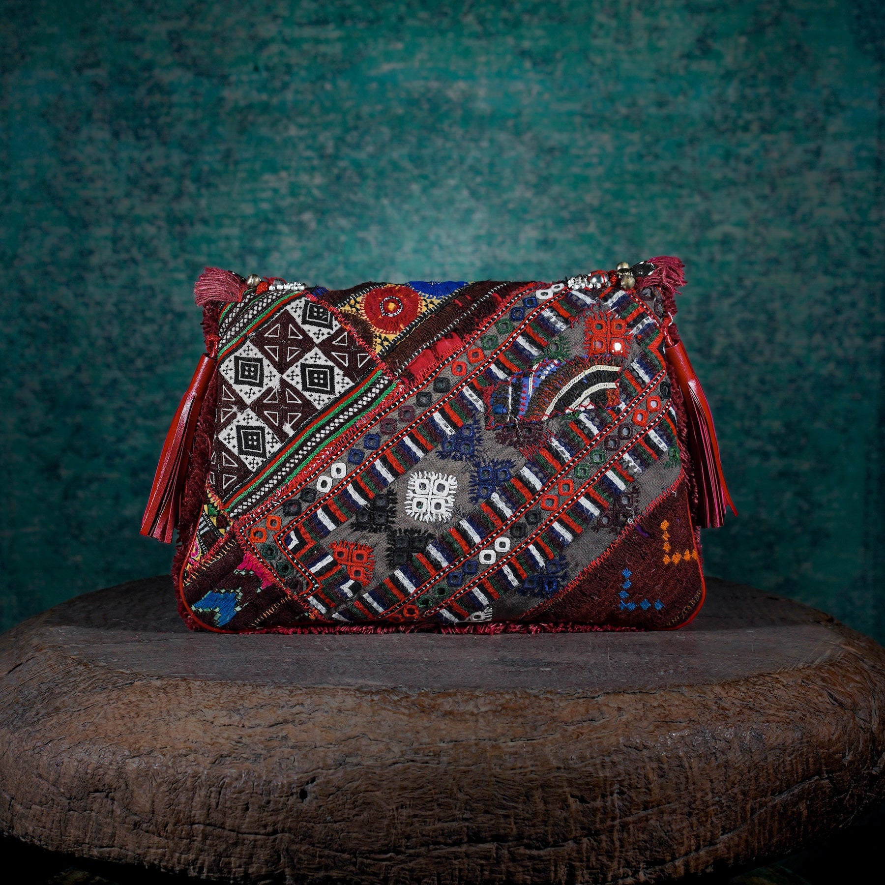 Burgundy Banjara Clutch 014