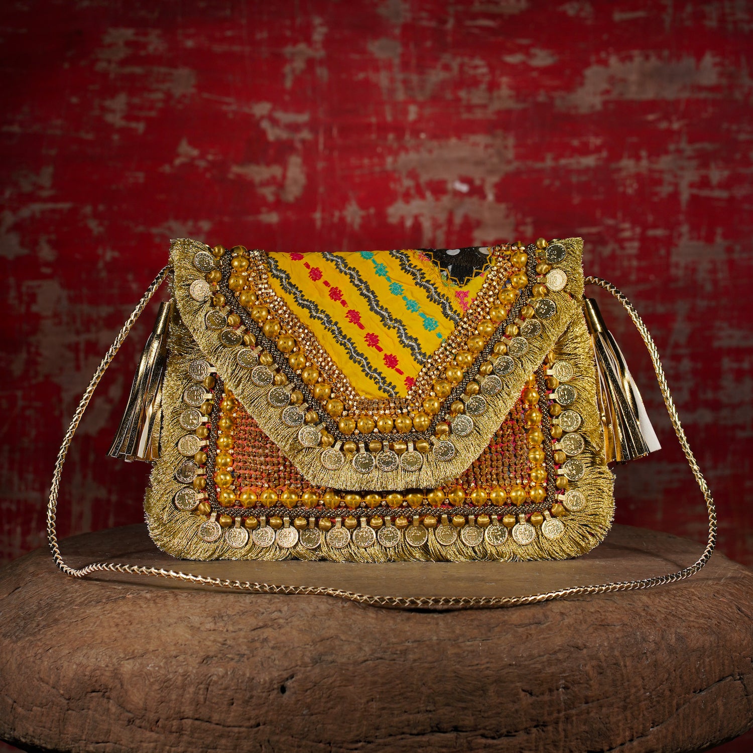 Gold Banjara Clutch 002