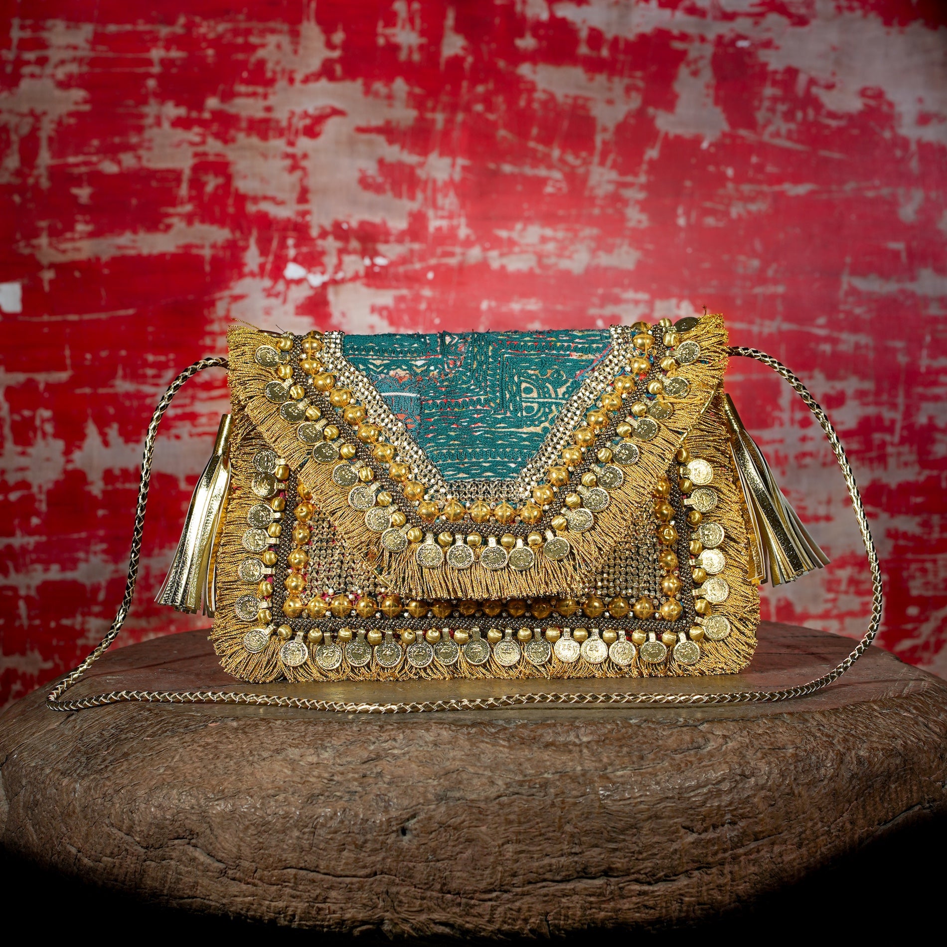 Gold Banjara Clutch 038