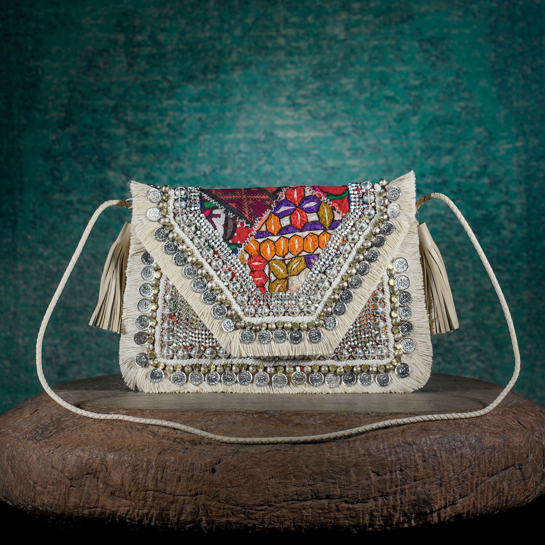Off White Banjara Clutch 013