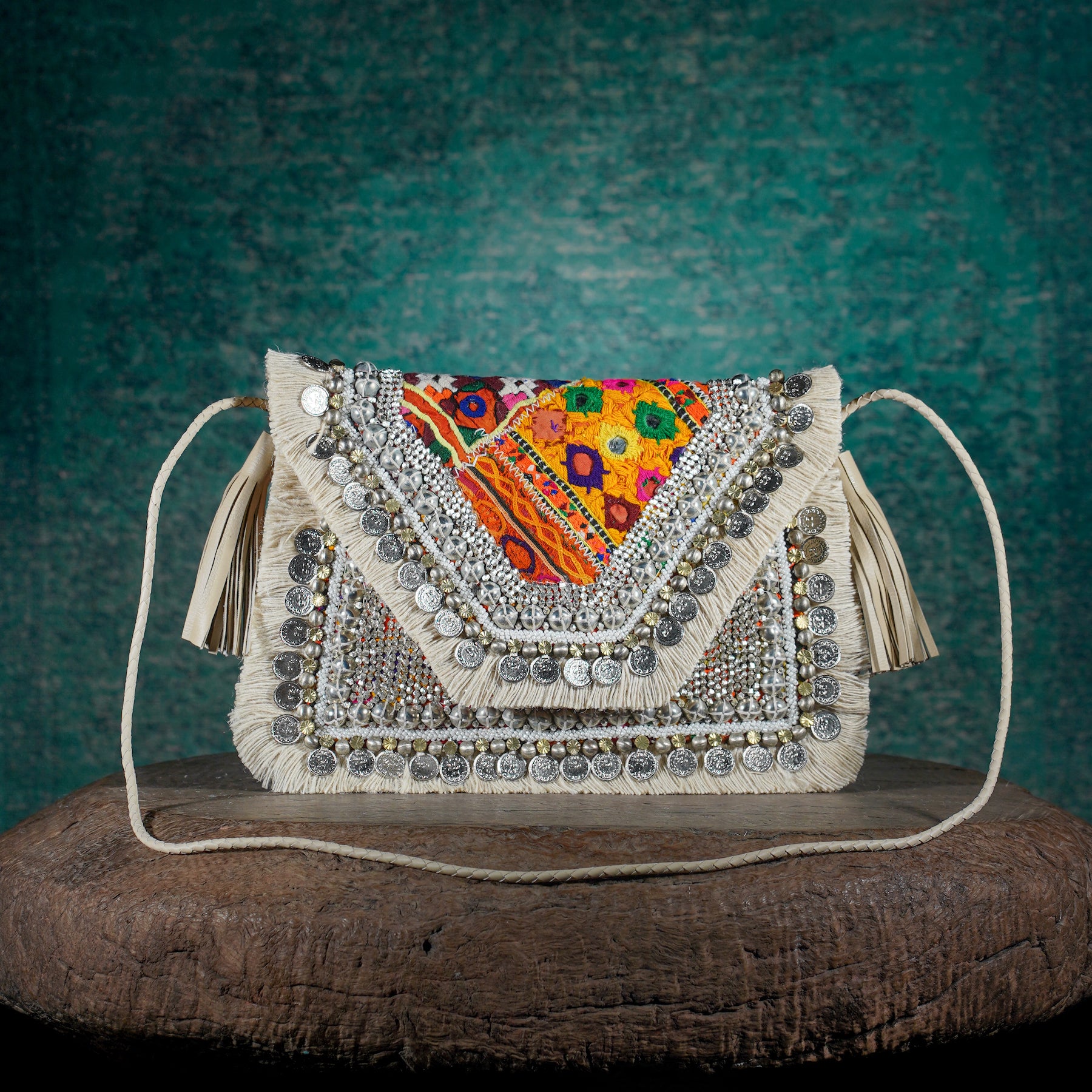 Off White Banjara Clutch 015