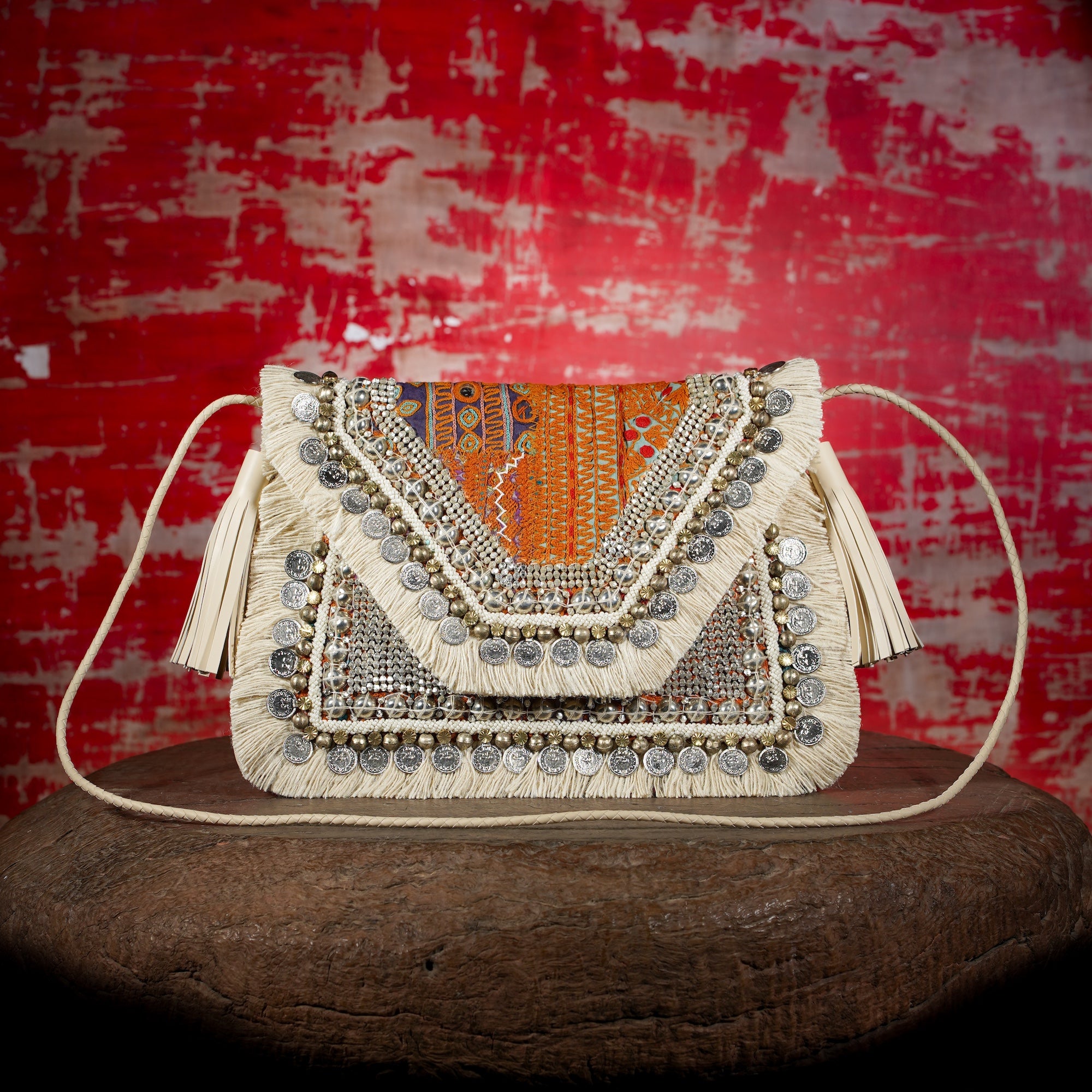 Off White Banjara Clutch 037