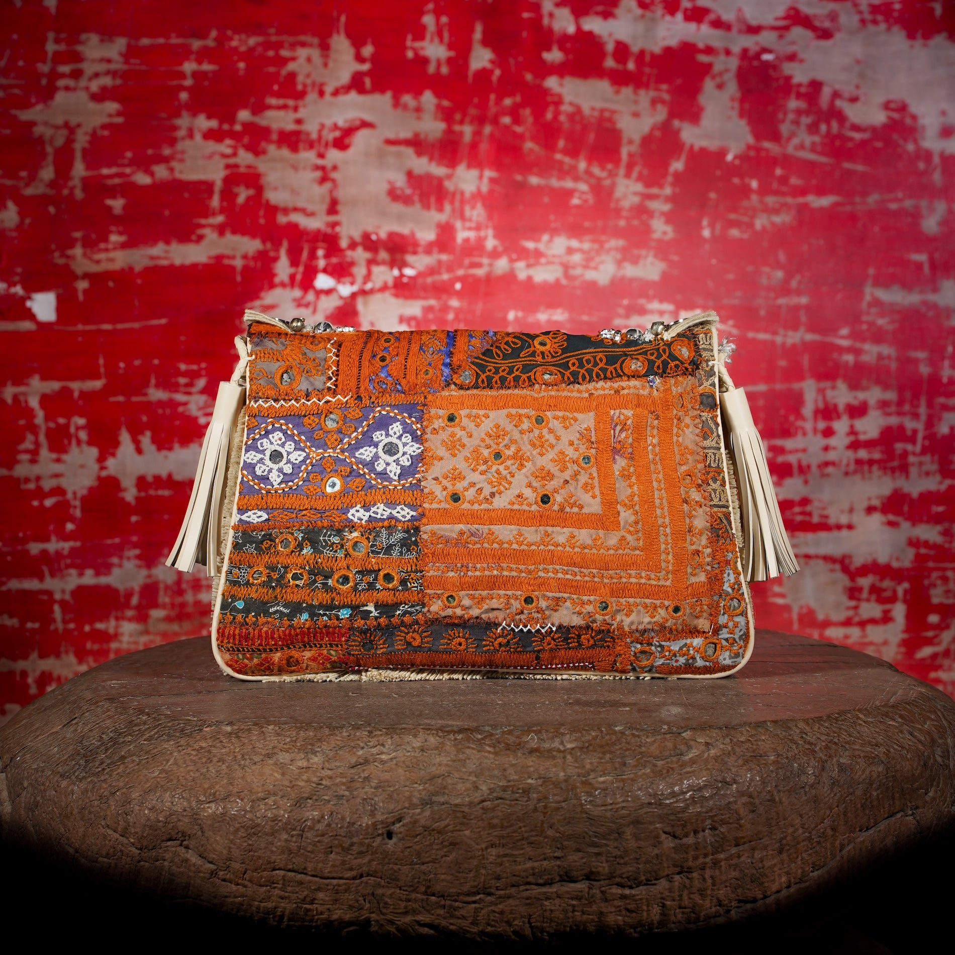 Off White Banjara Clutch 043