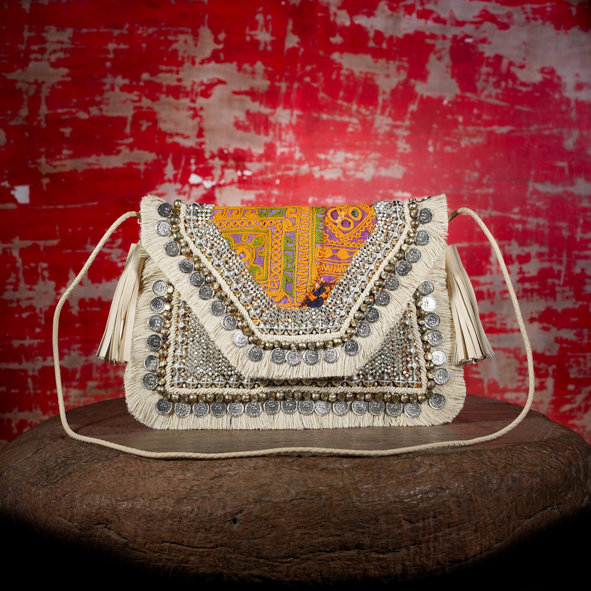 Off White Banjara Clutch 044