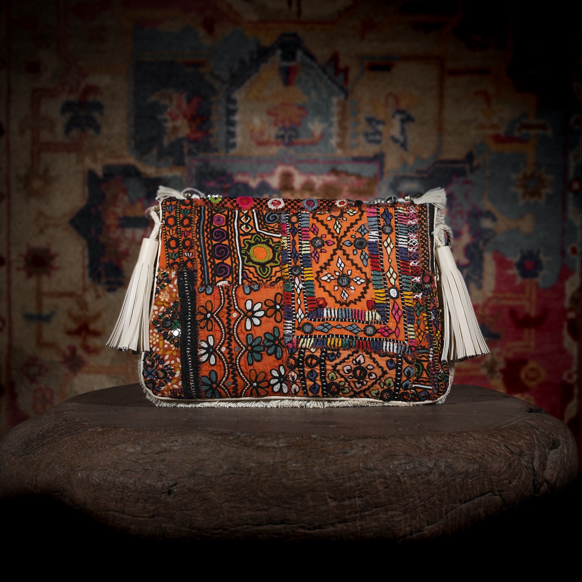 Off White Banjara Clutch 046