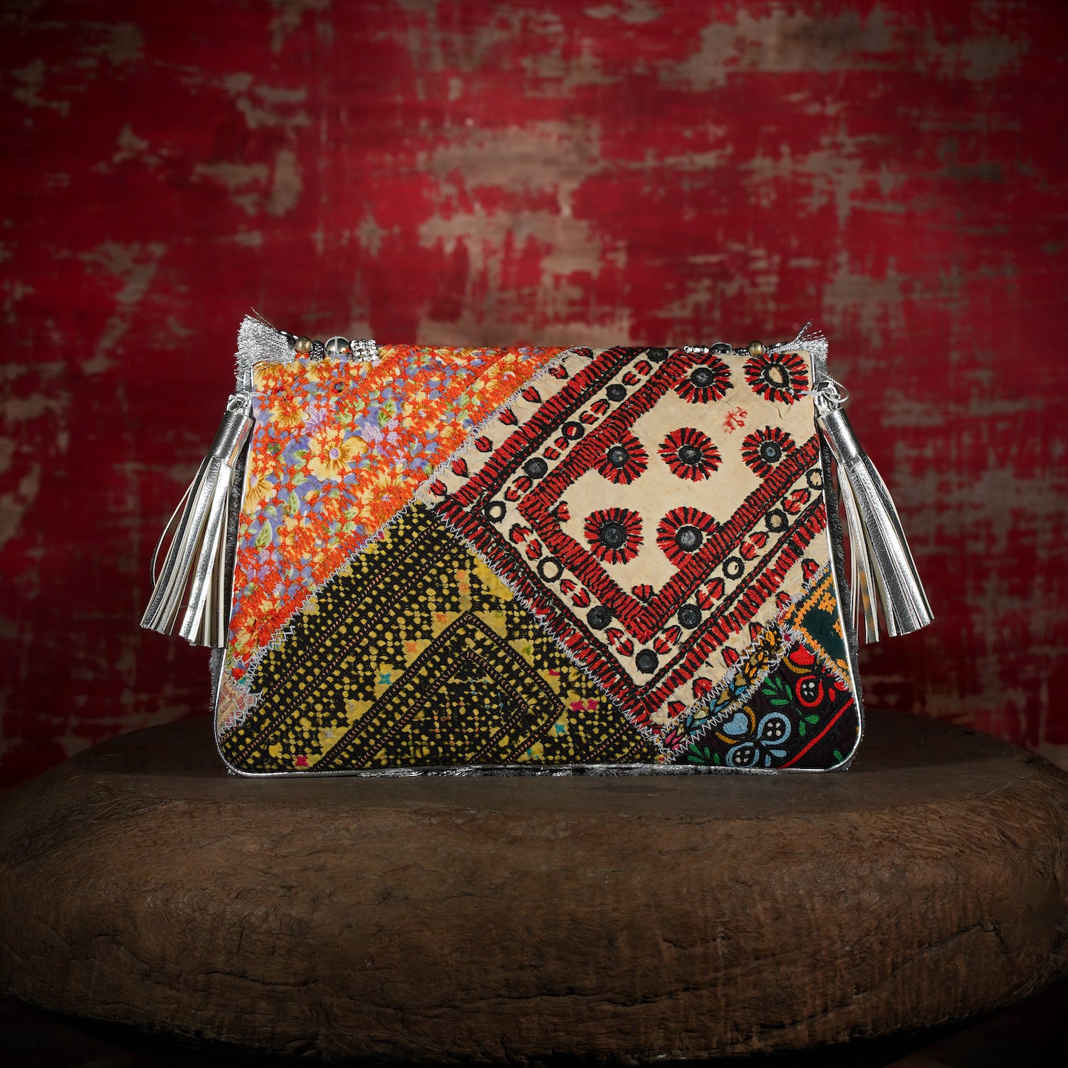 Silver Banjara Clutch 010