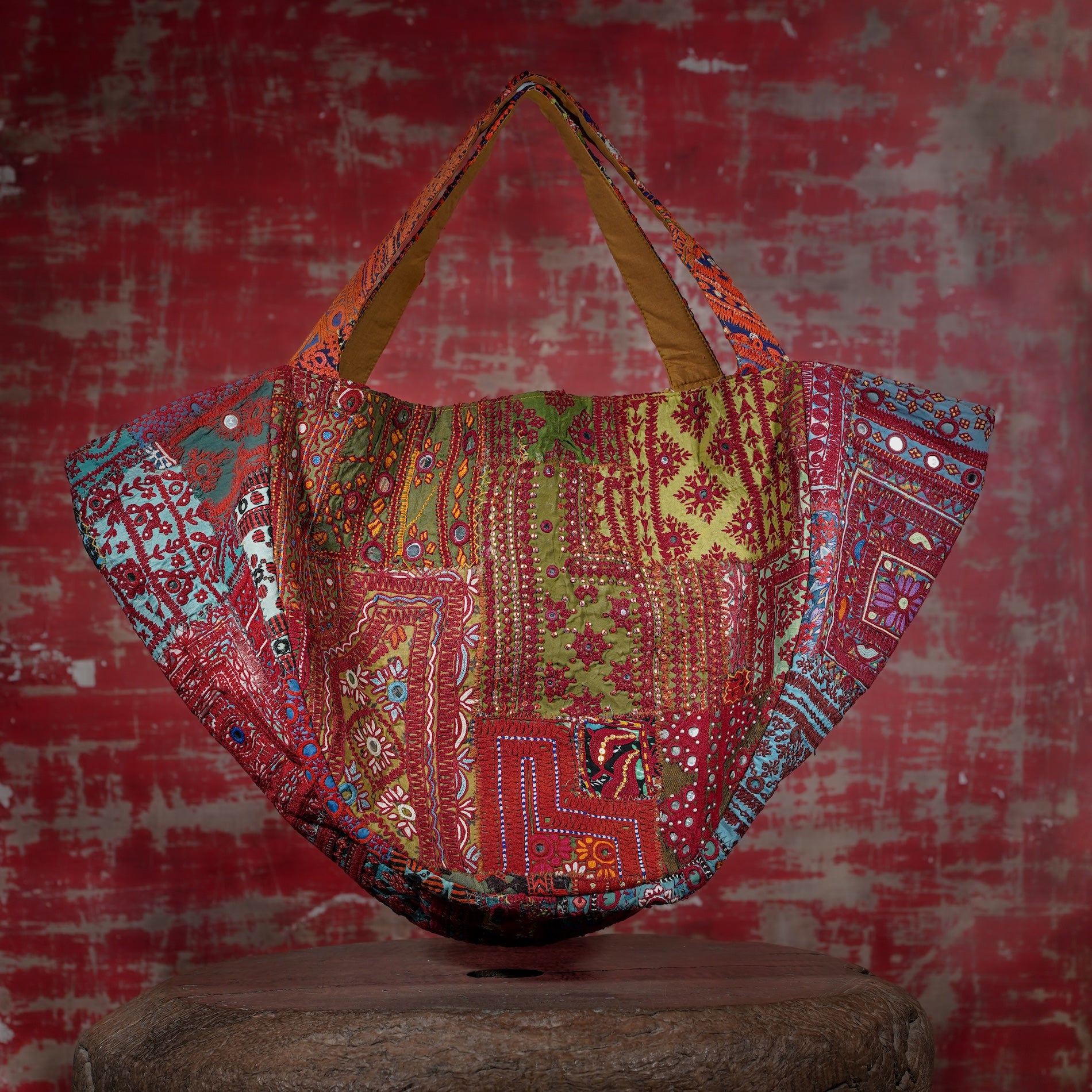 Gold Banjara Jhola 017