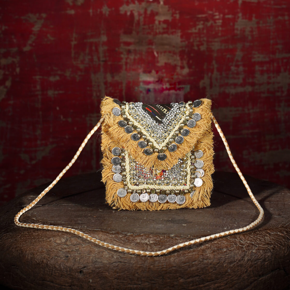Beige Banjara Minion Clutch 004
