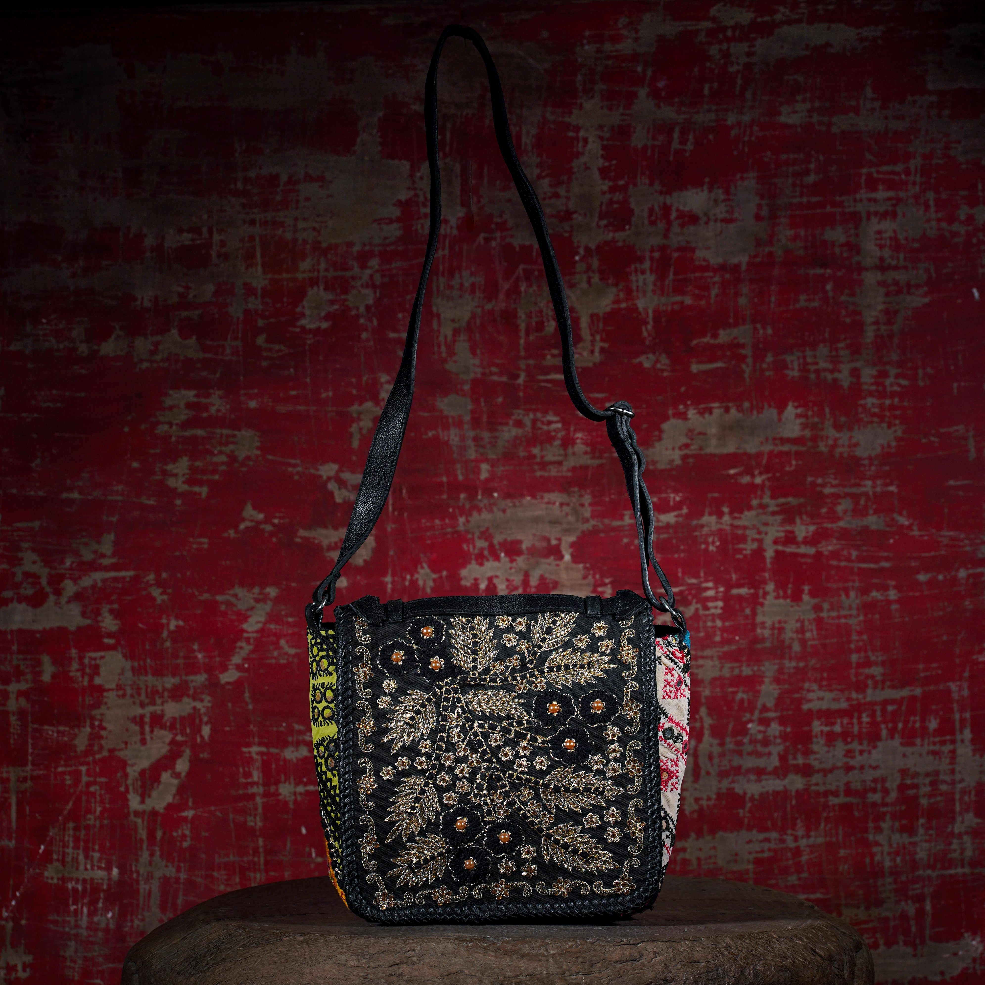 Black Messenger Bag 005