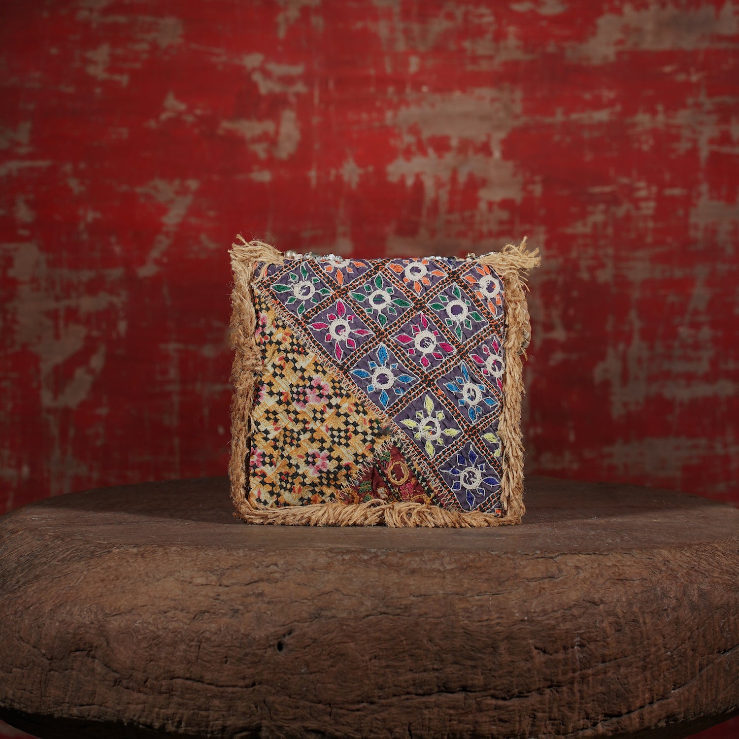 Beige Banjara Minion Clutch 008