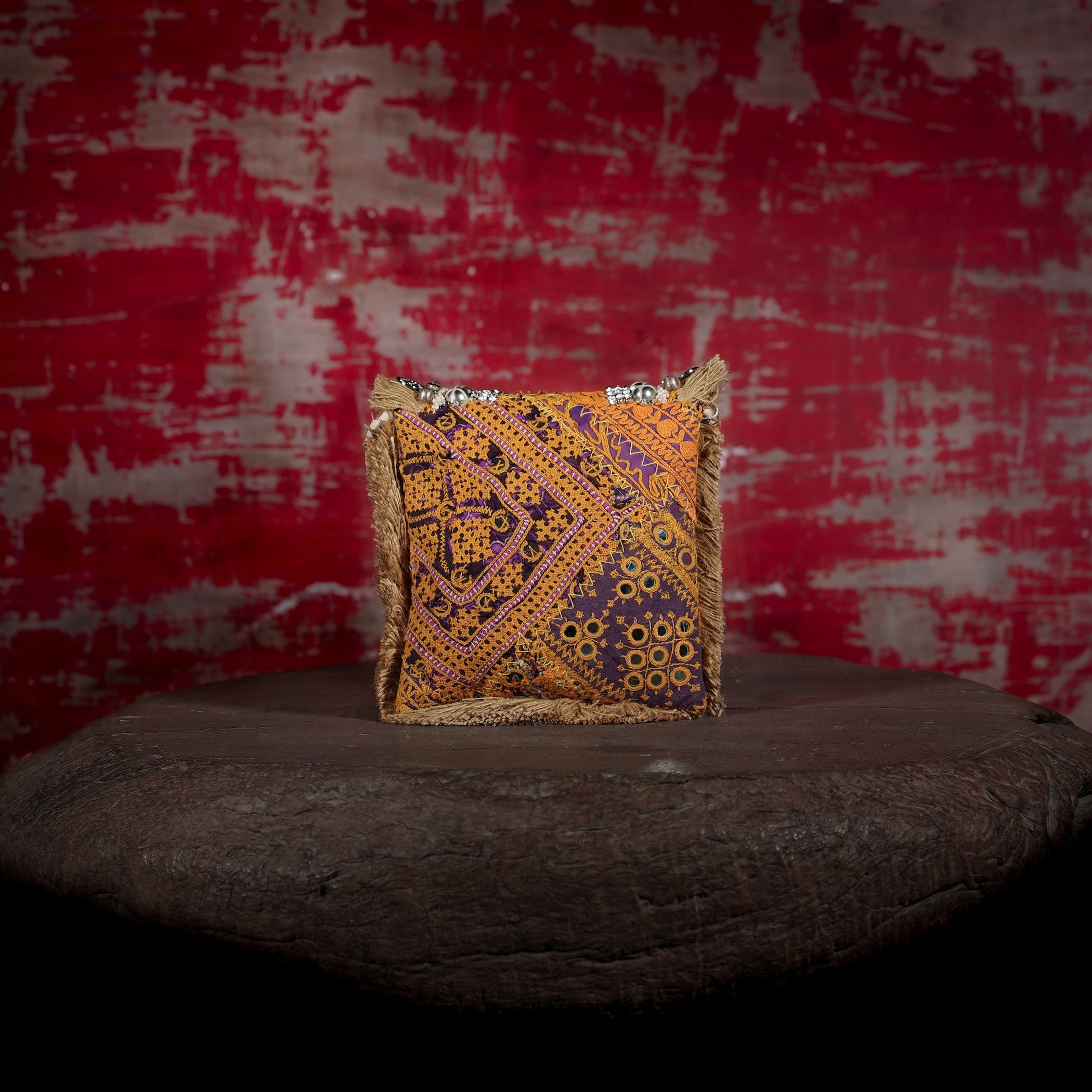 Beige Banjara Minion Clutch 012