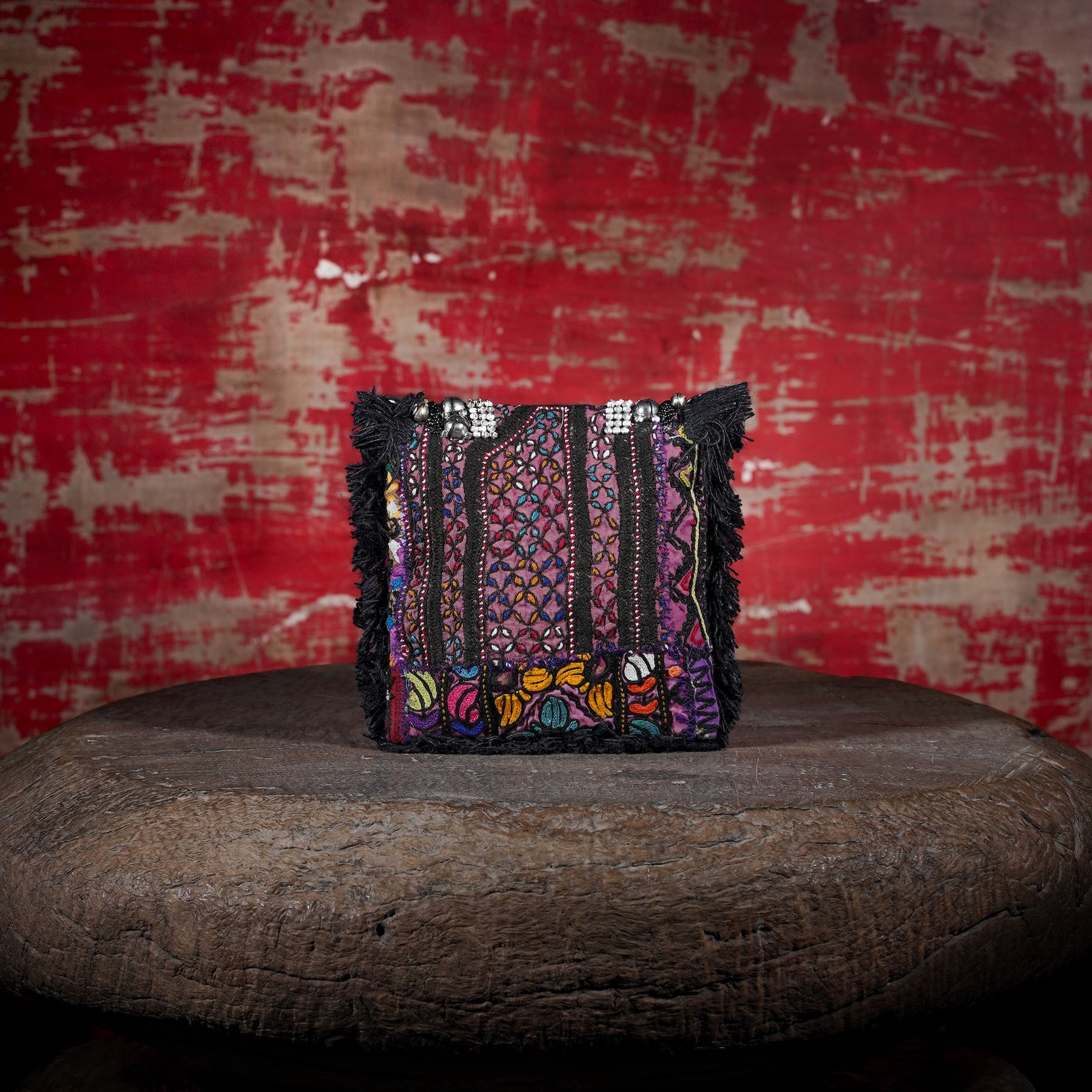 Black Banjara Minion Clutch 026