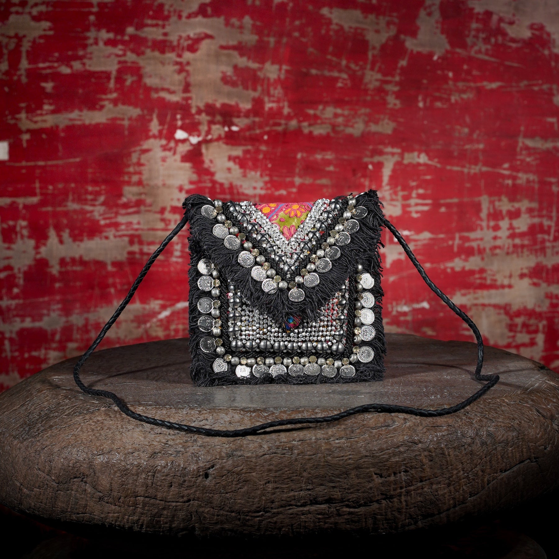 Black Banjara Minion Clutch 030