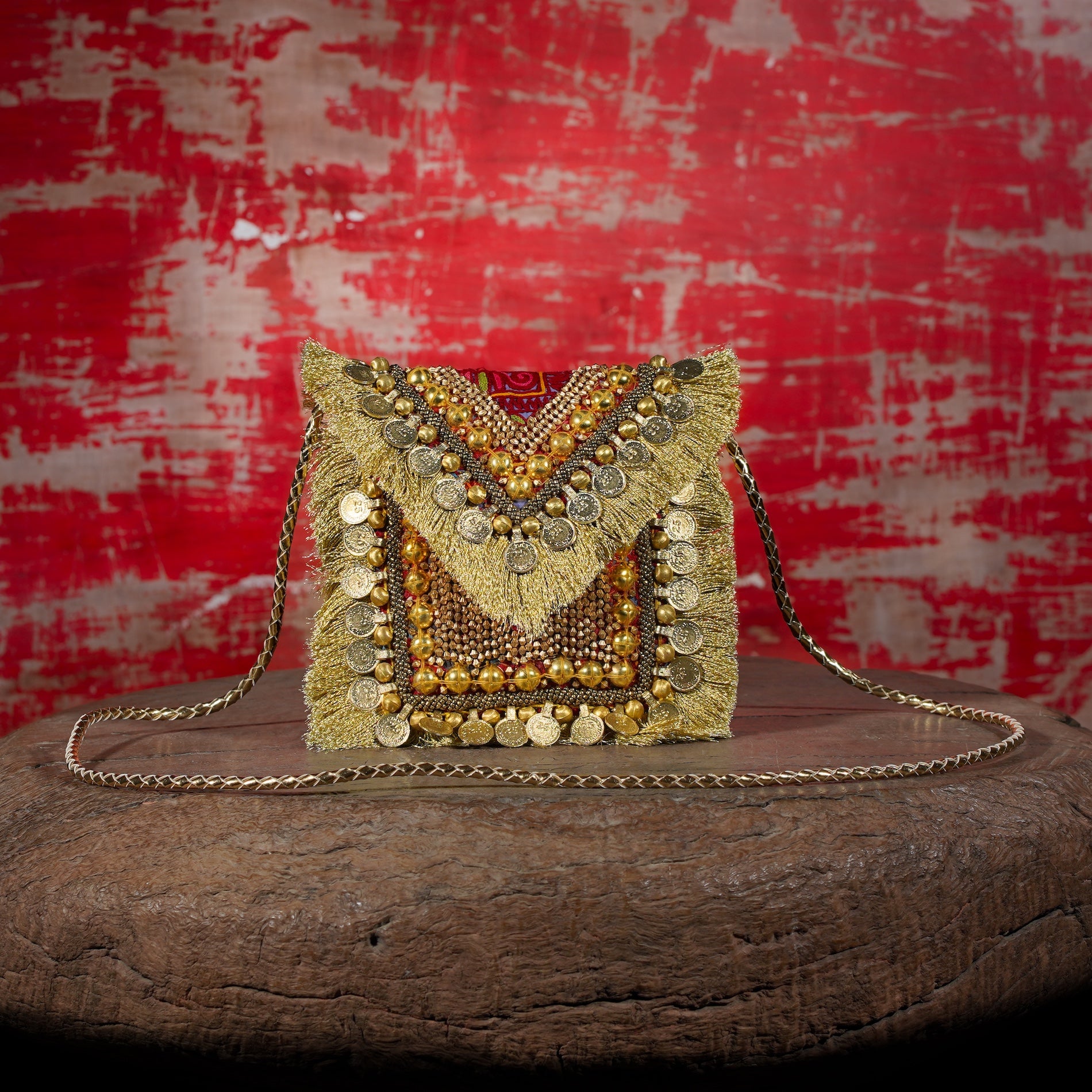 Gold Banjara Minion Clutch 029