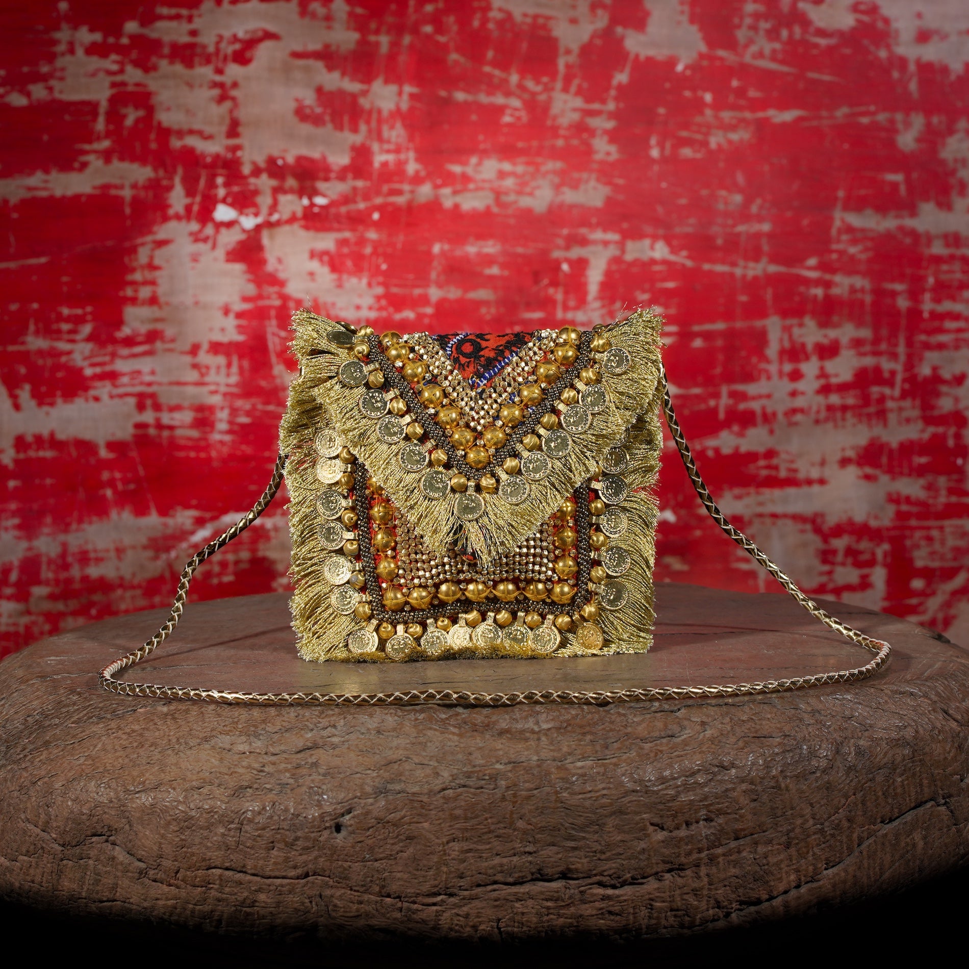 Gold Banjara Minion Clutch 030