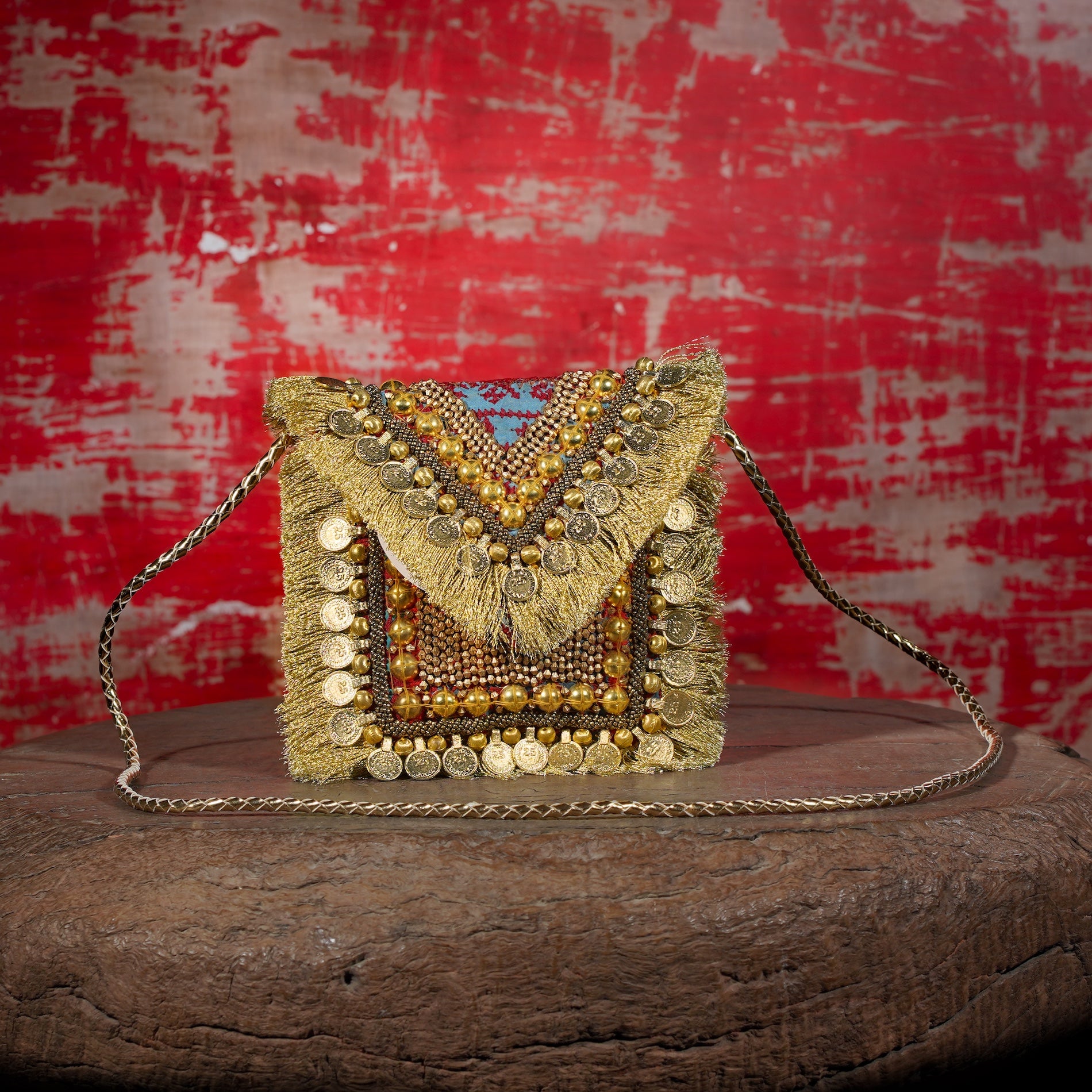 Gold Banjara Minion Clutch 037