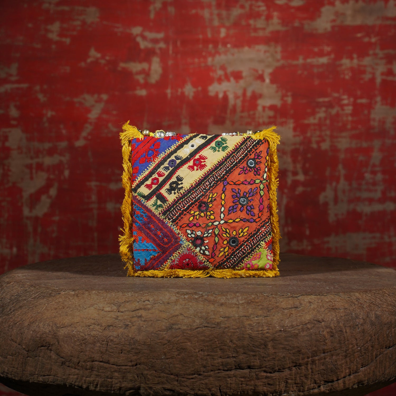 Mustard Banjara Minion Clutch 007