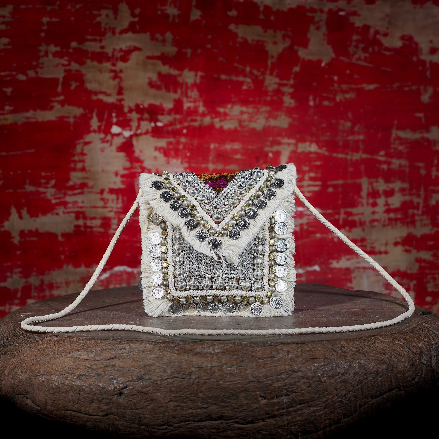 Off White Banjara Minion Clutch 022