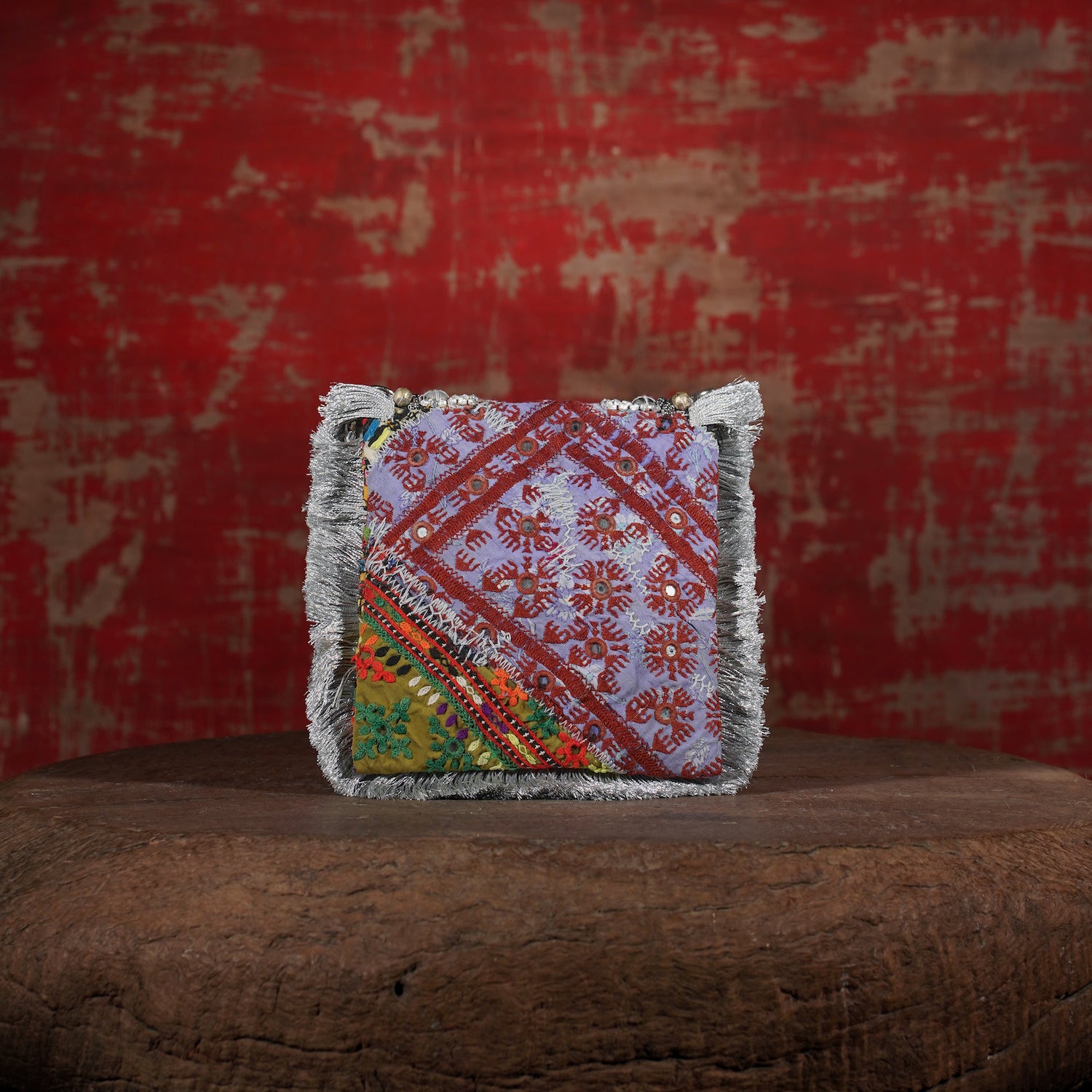 Silver Banjara Minion Clutch 009