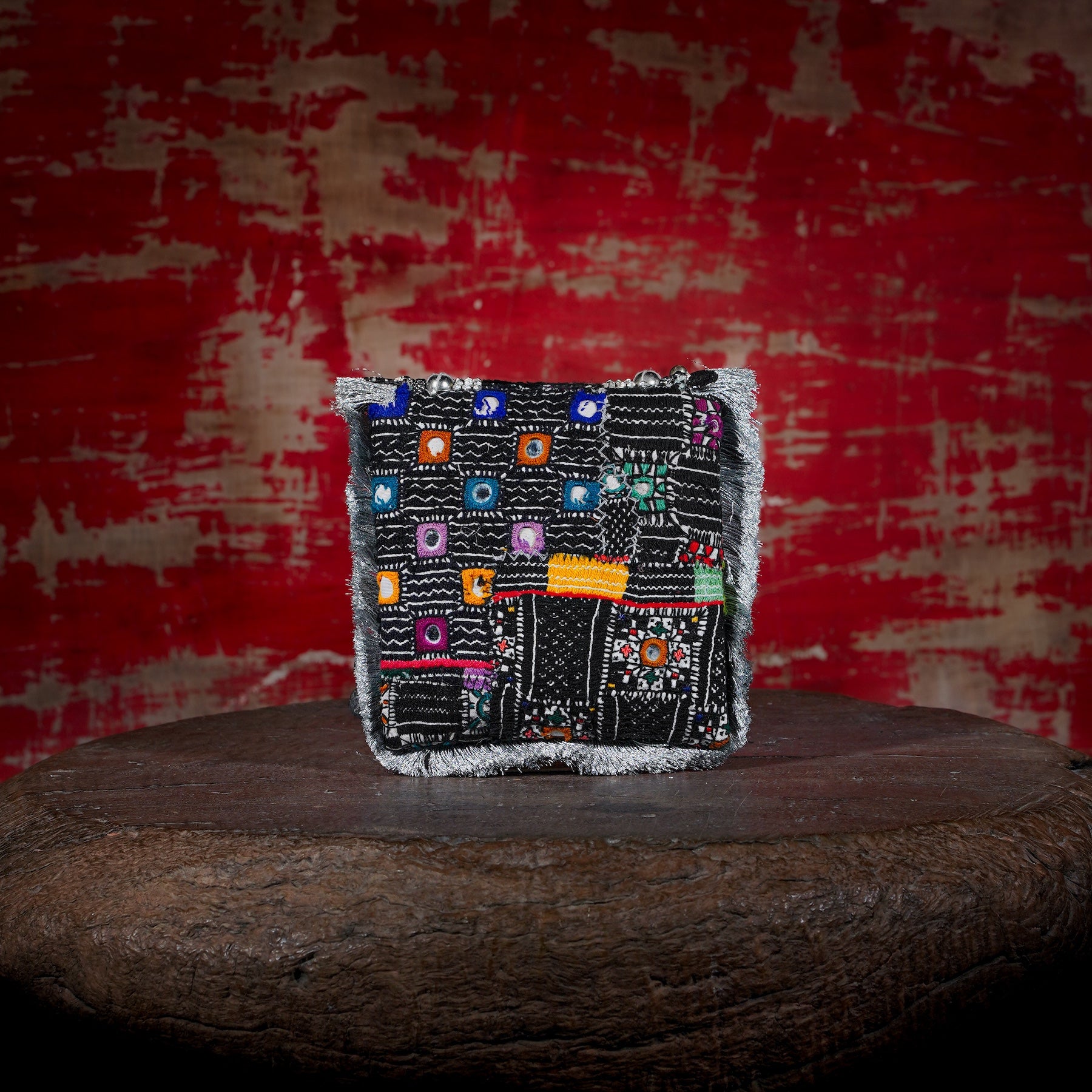 Silver Banjara Minion Clutch 027