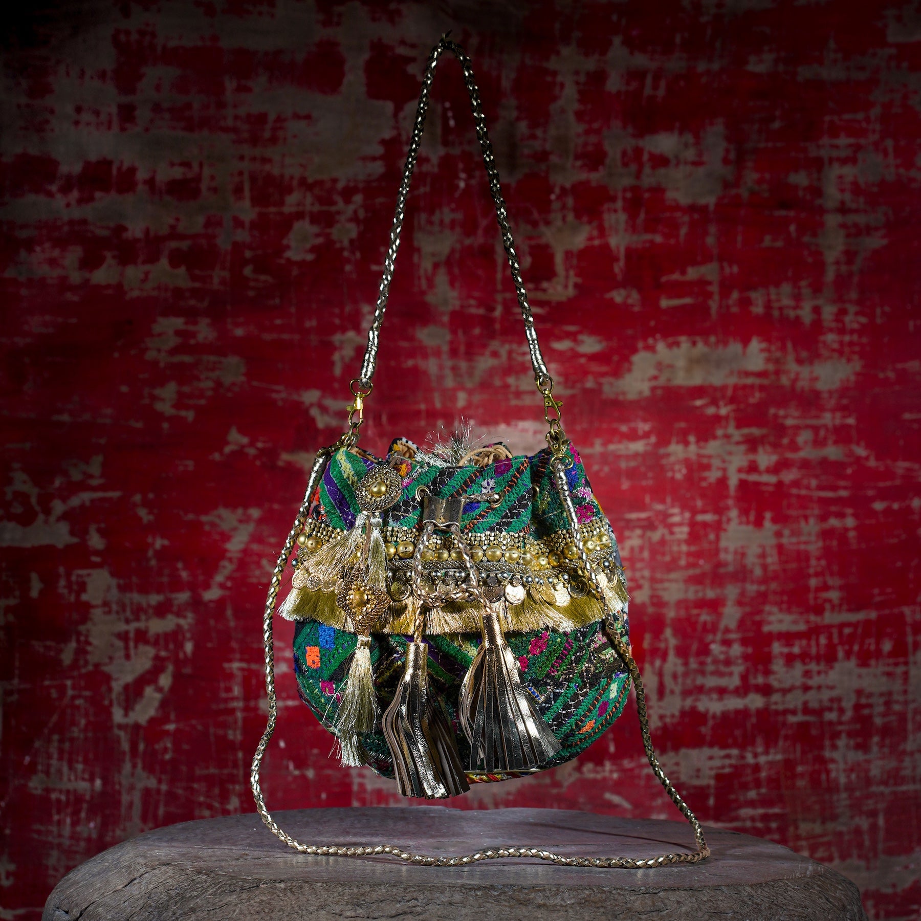 Gold Banjara Potli 019