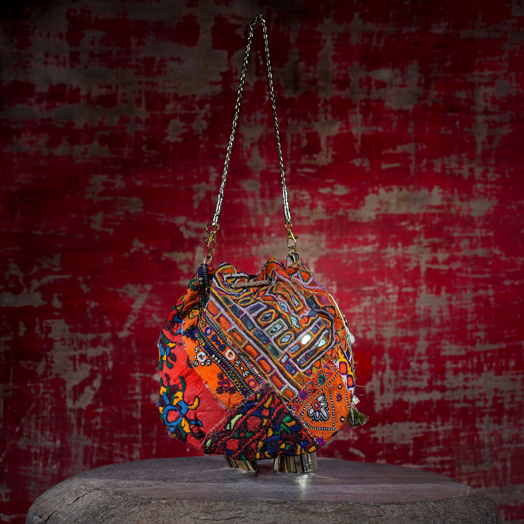 Gold Banjara Potli 025