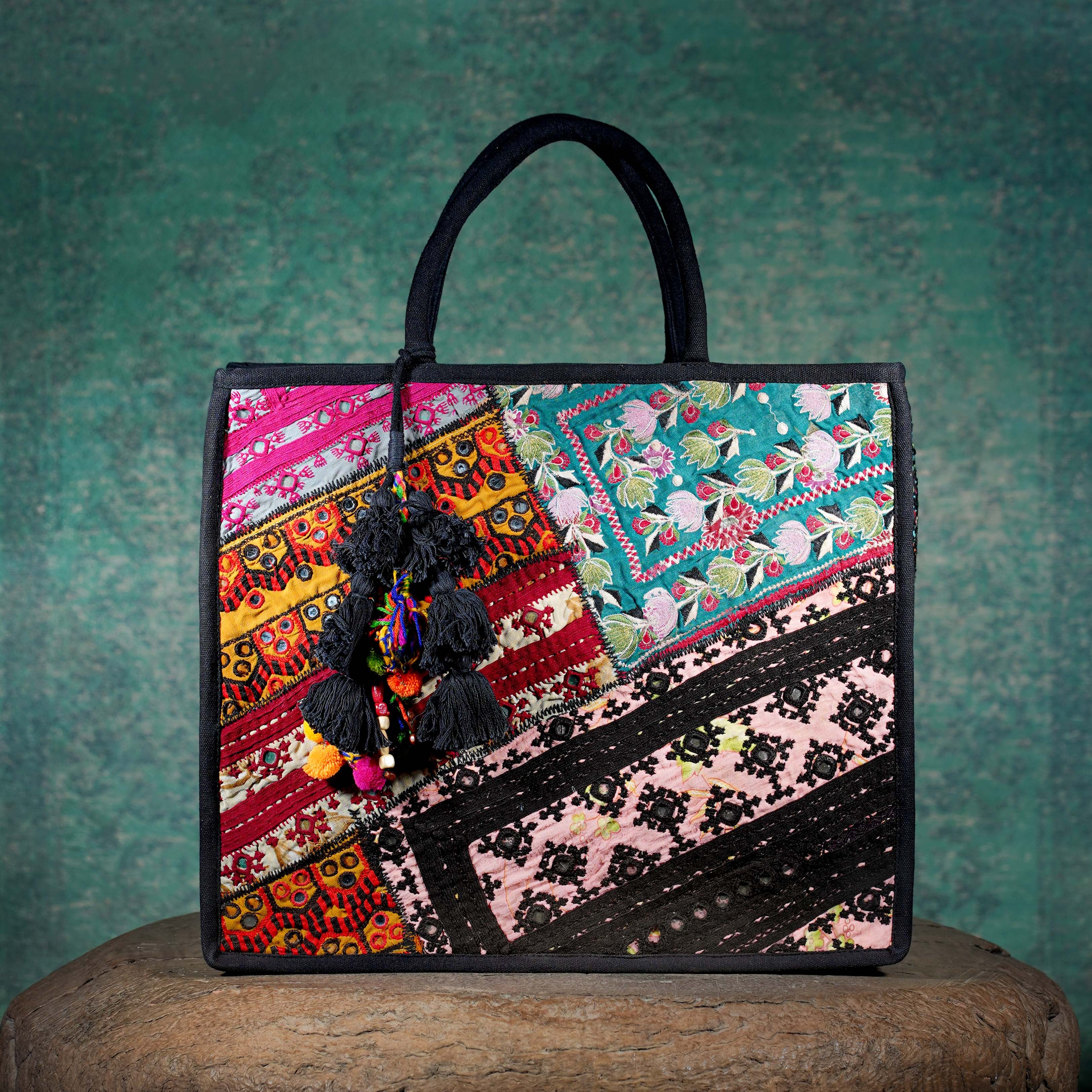 Black Banjara Shopper (Large) 003