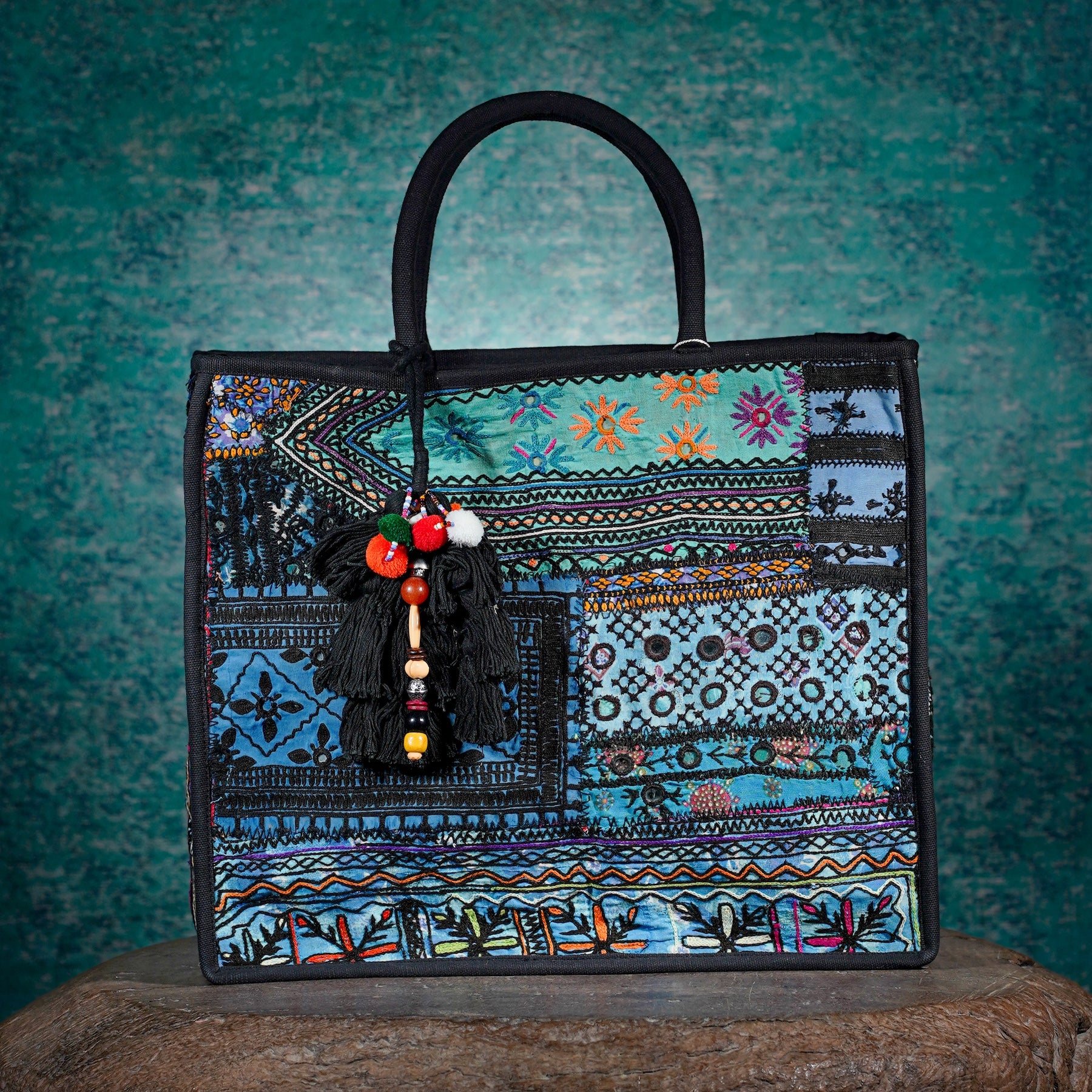 Black Banjara Shopper (Large) 006