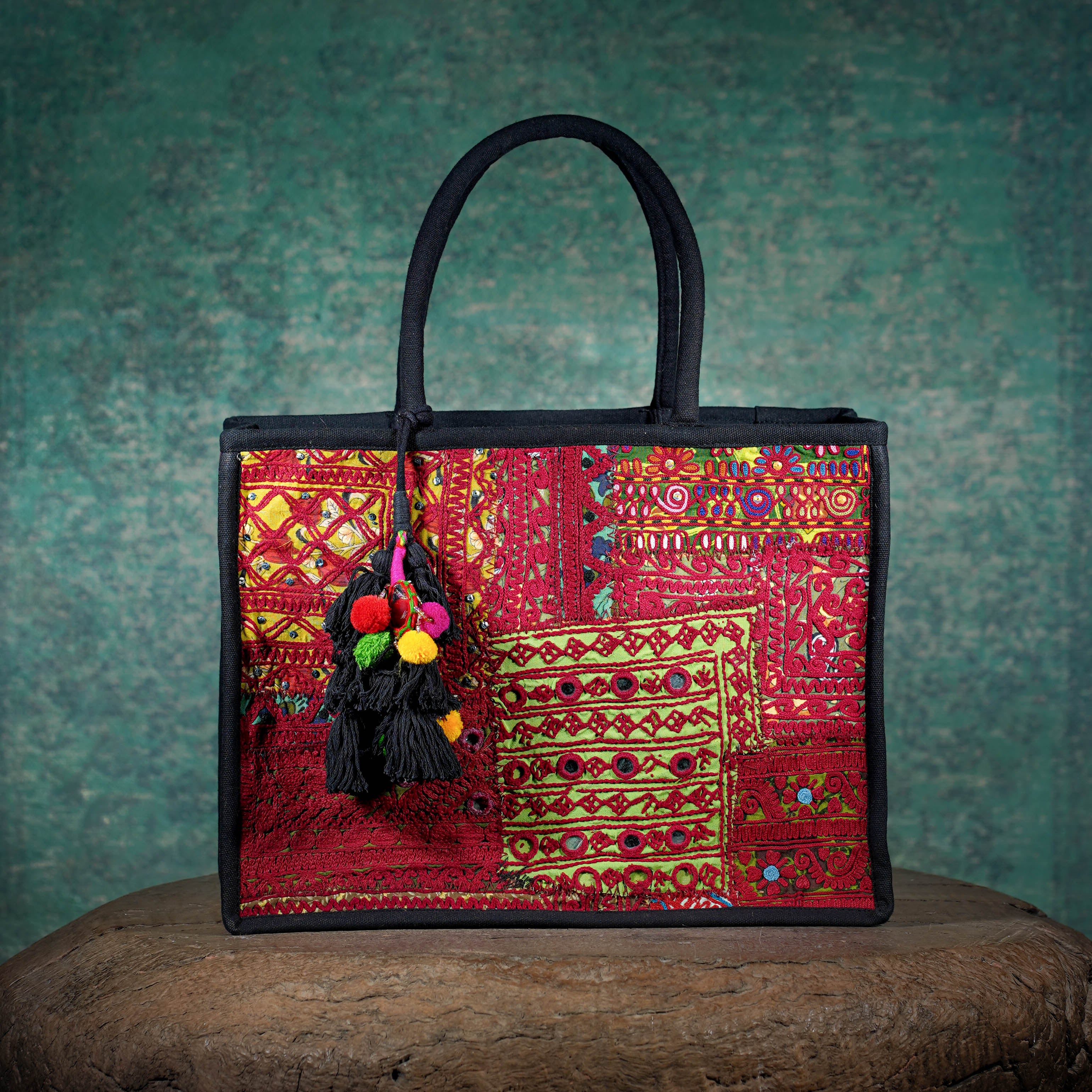 Black Banjara Shopper (Small) 001