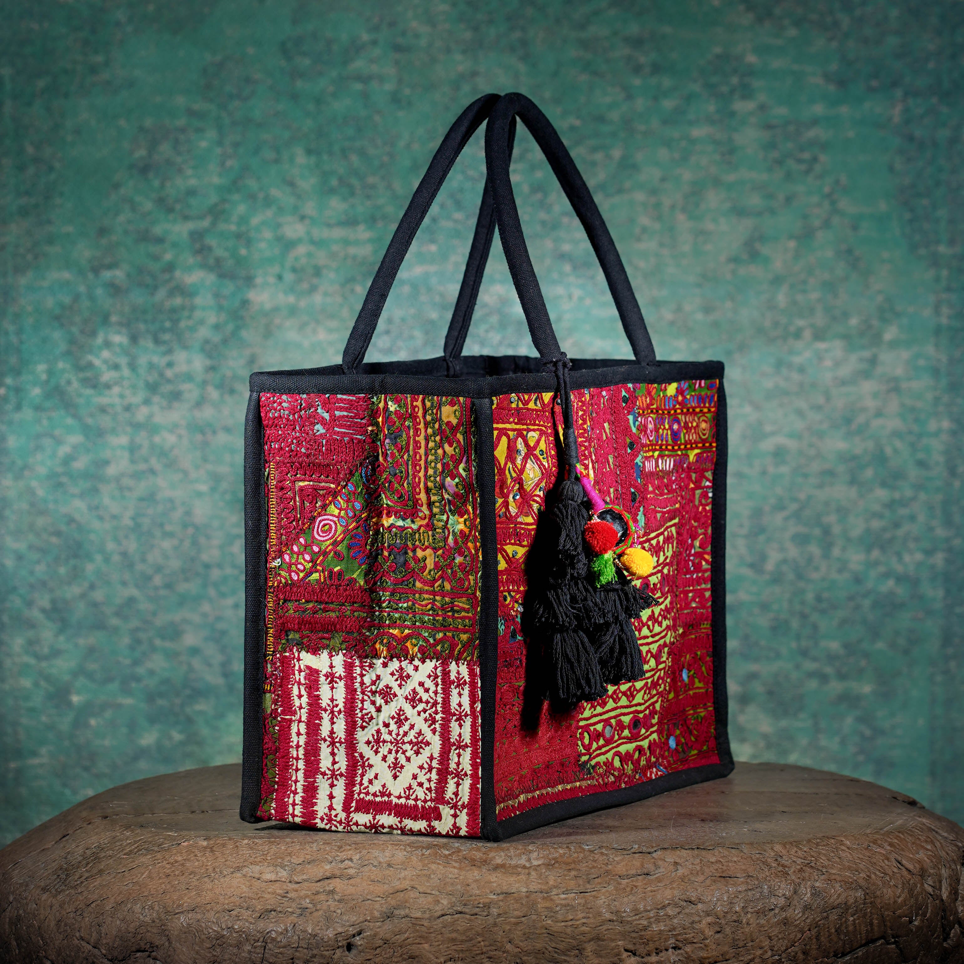 Black Banjara Shopper (Small) 001