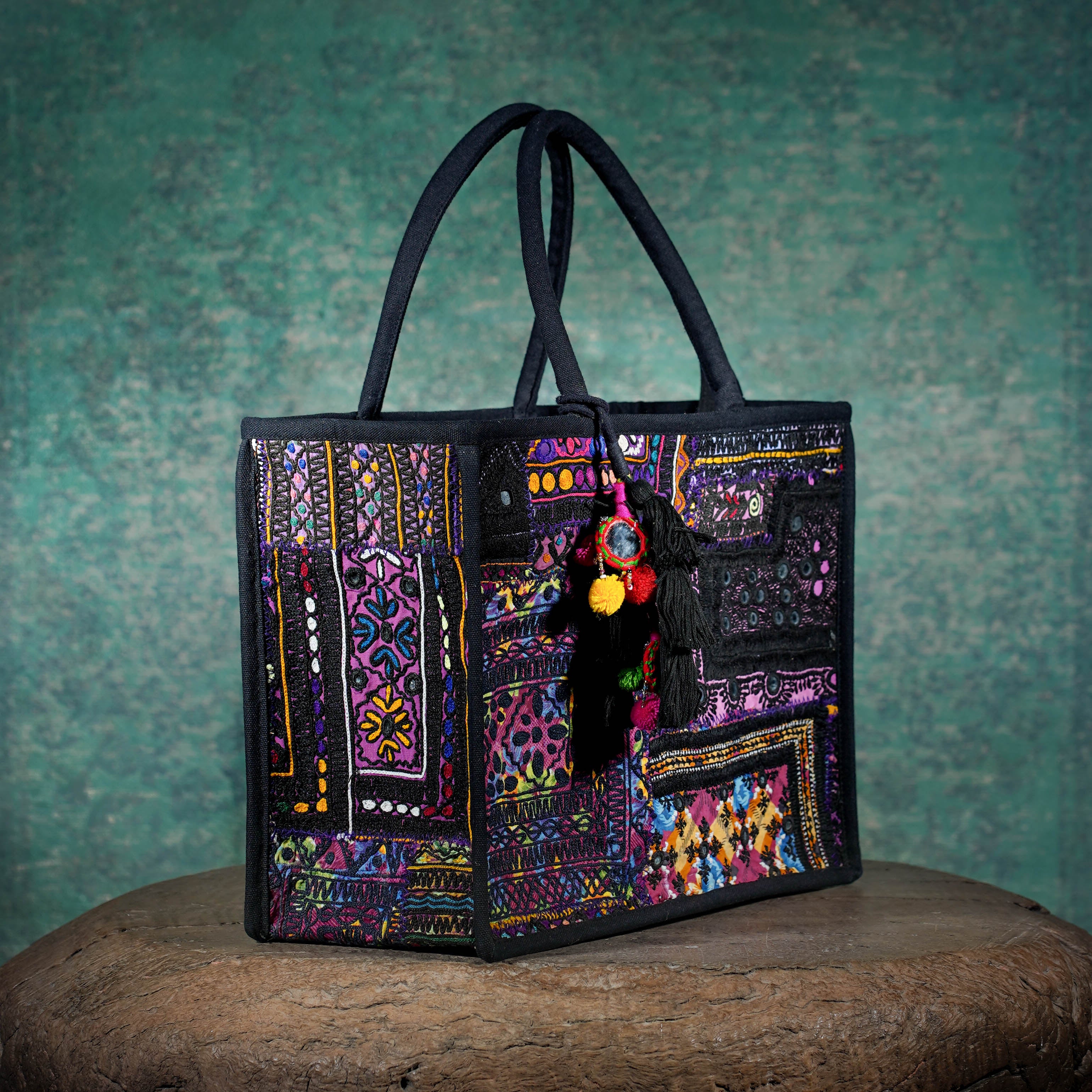Black Banjara Shopper (Small) 002