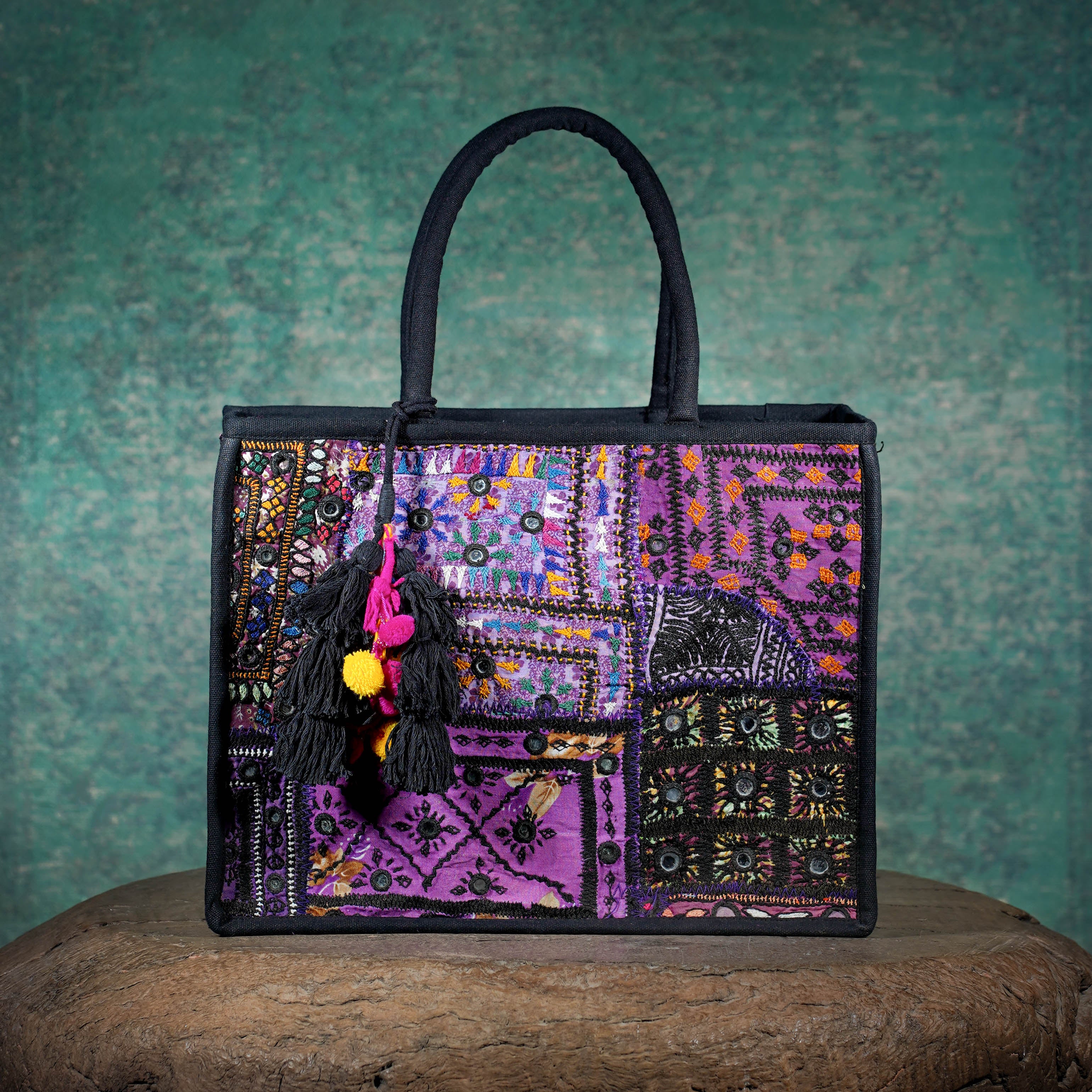 Black Banjara Shopper (Small) 004