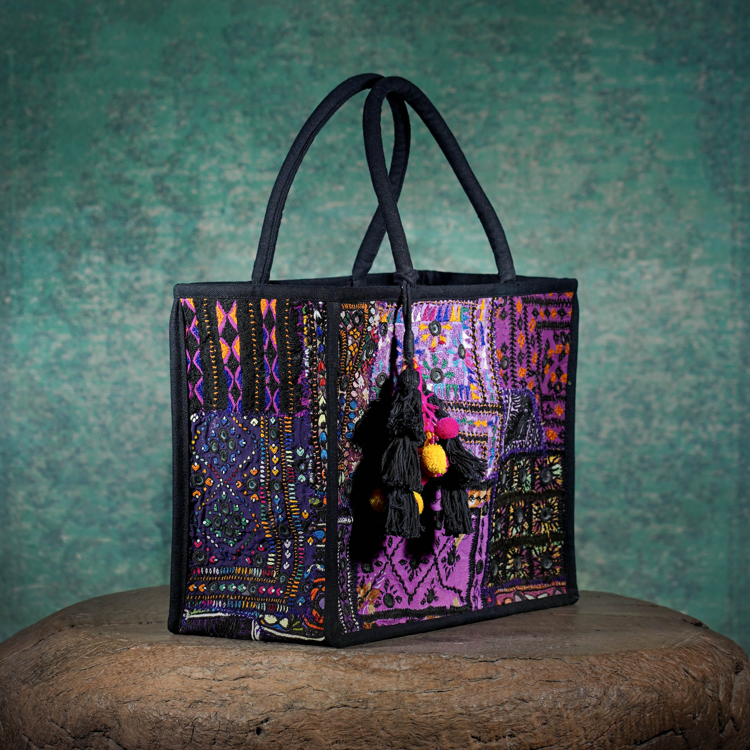 Black Banjara Shopper (Small) 004