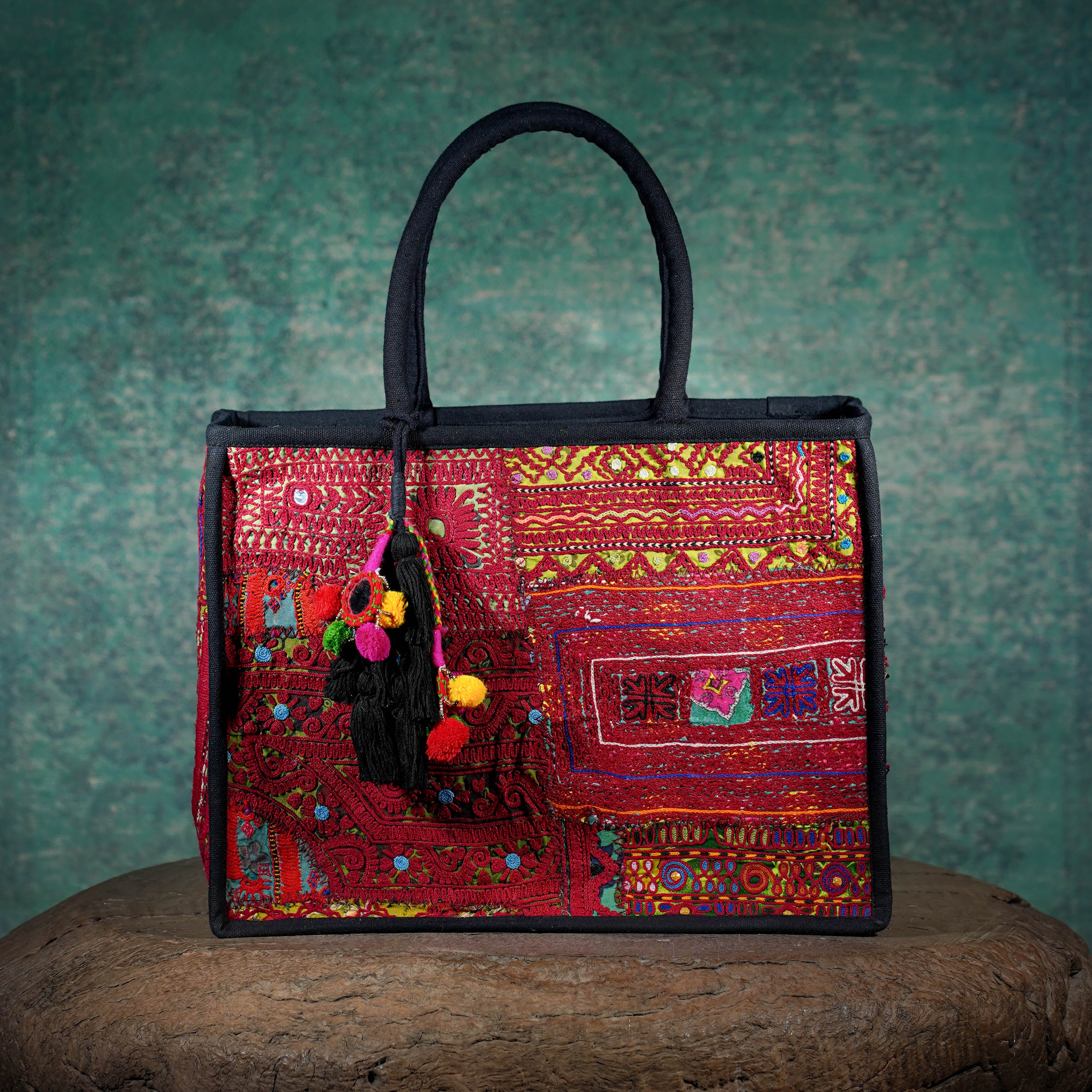 Black Banjara Shopper (Small) 005
