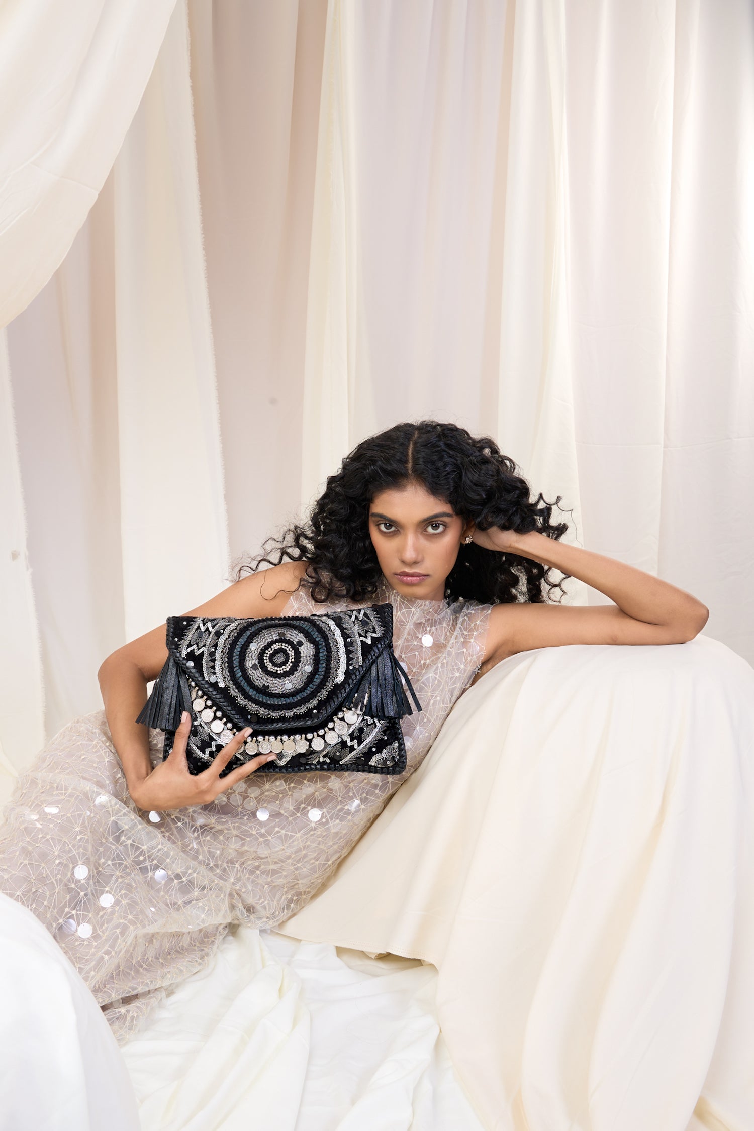 Cotri Clutch - Black