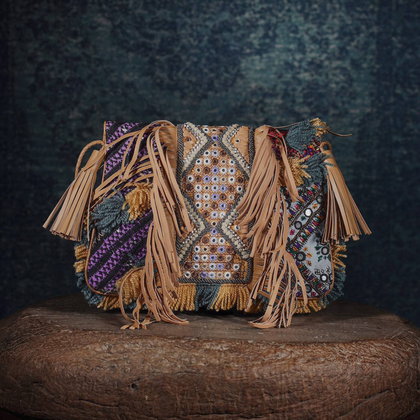 Beige Fringe Clutch 001