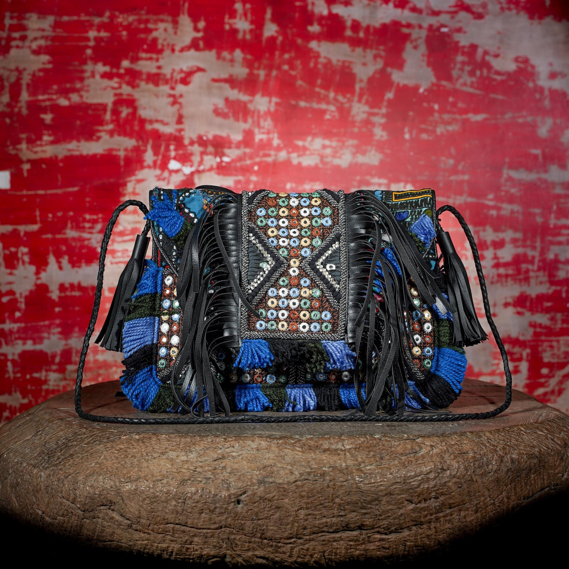 Black Fringe Clutch 010