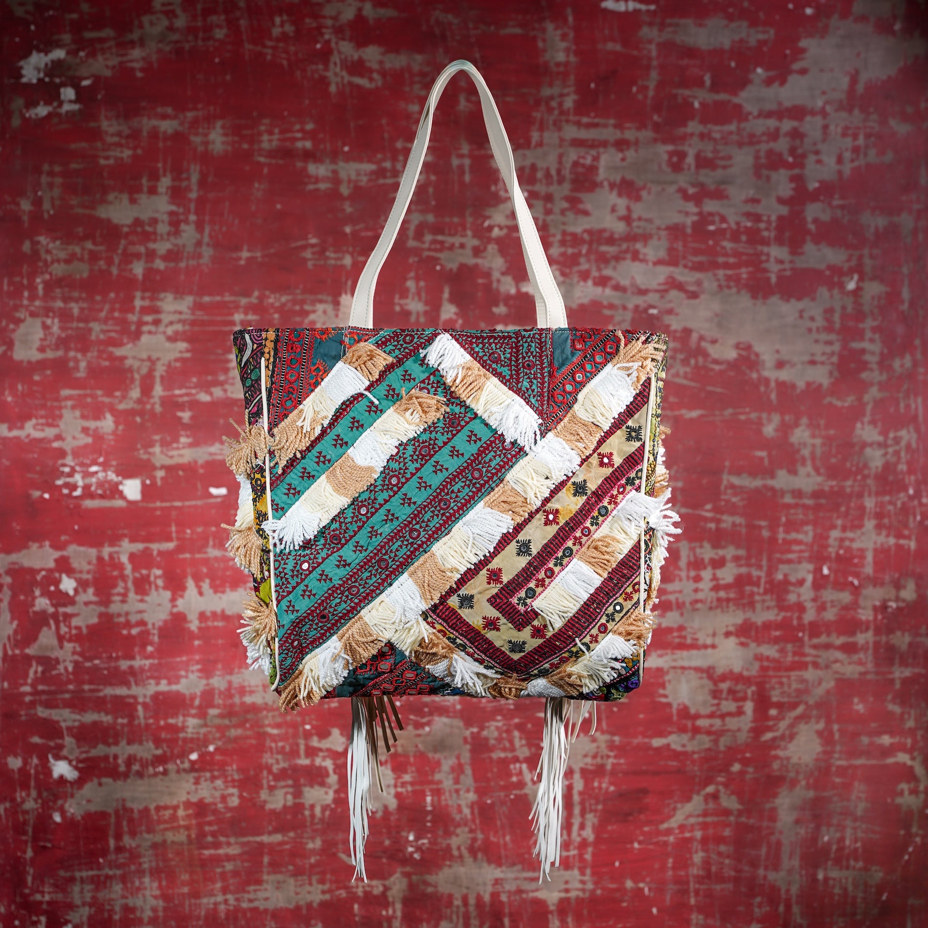 Cream Fringe Tote 008