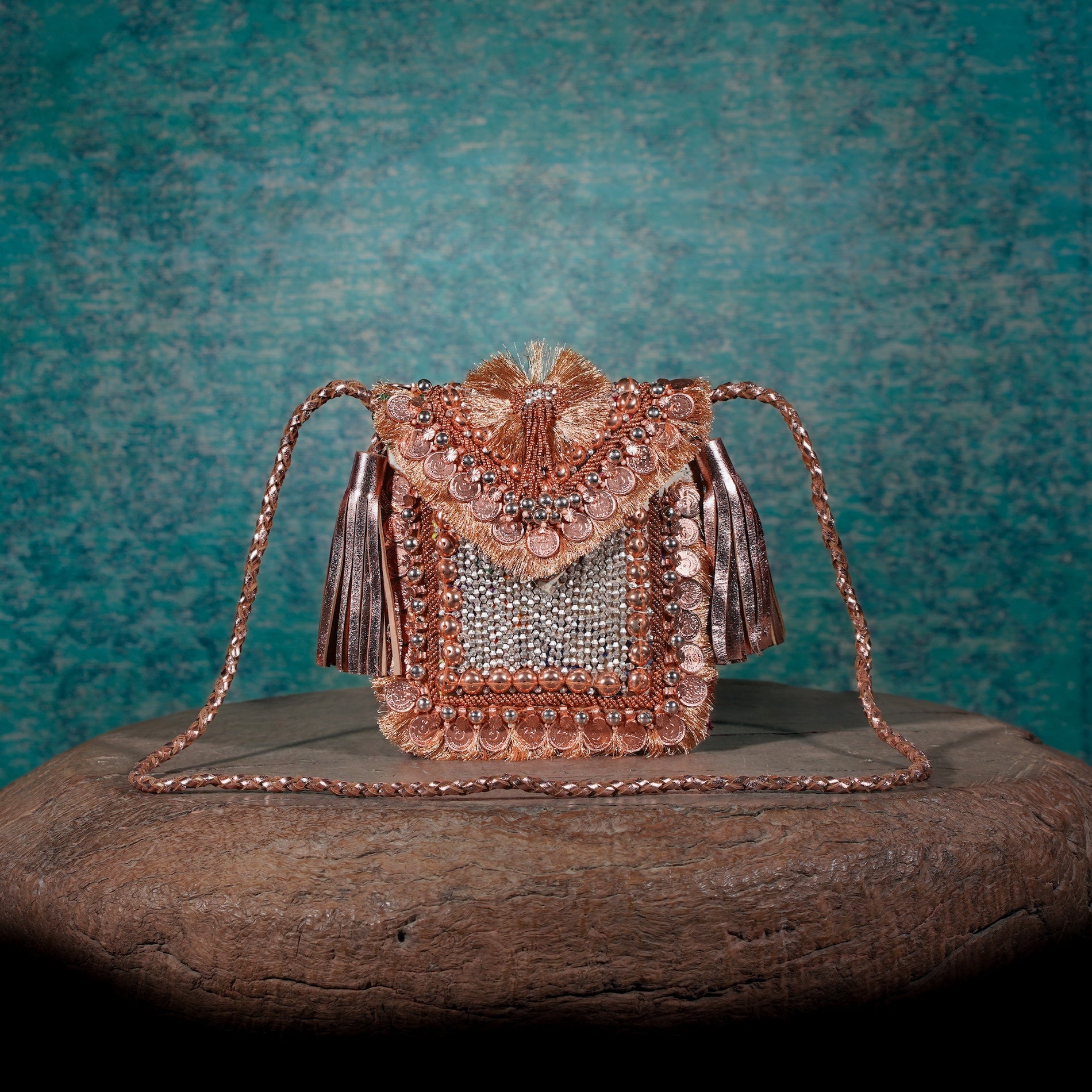 Rose Gold Festive Minion Clutch 017
