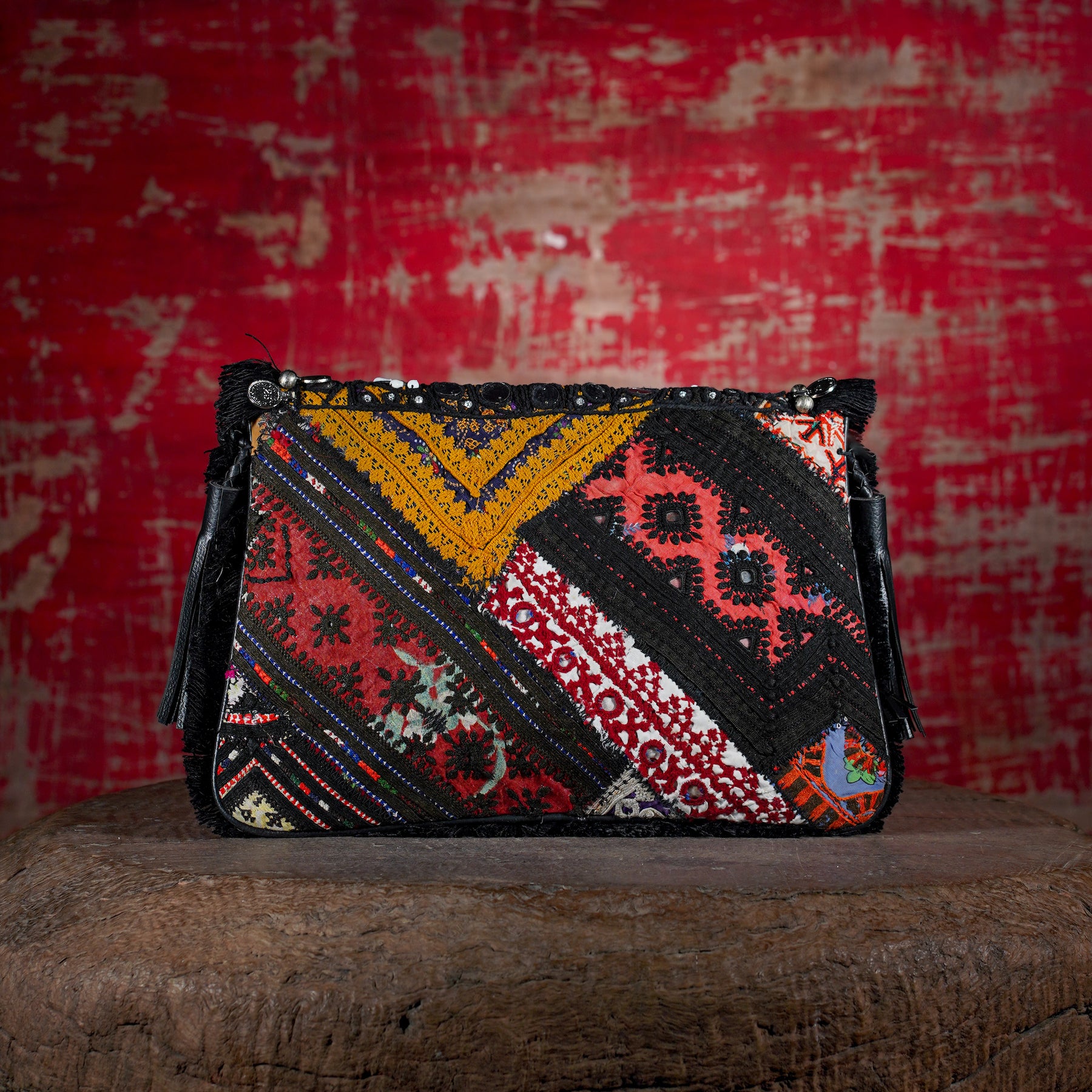 Black Hichki Clutch 009