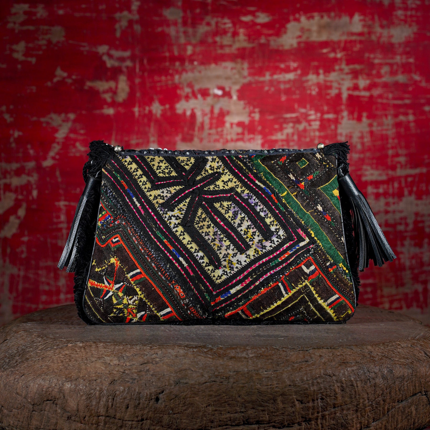 Black Hichki Clutch 011