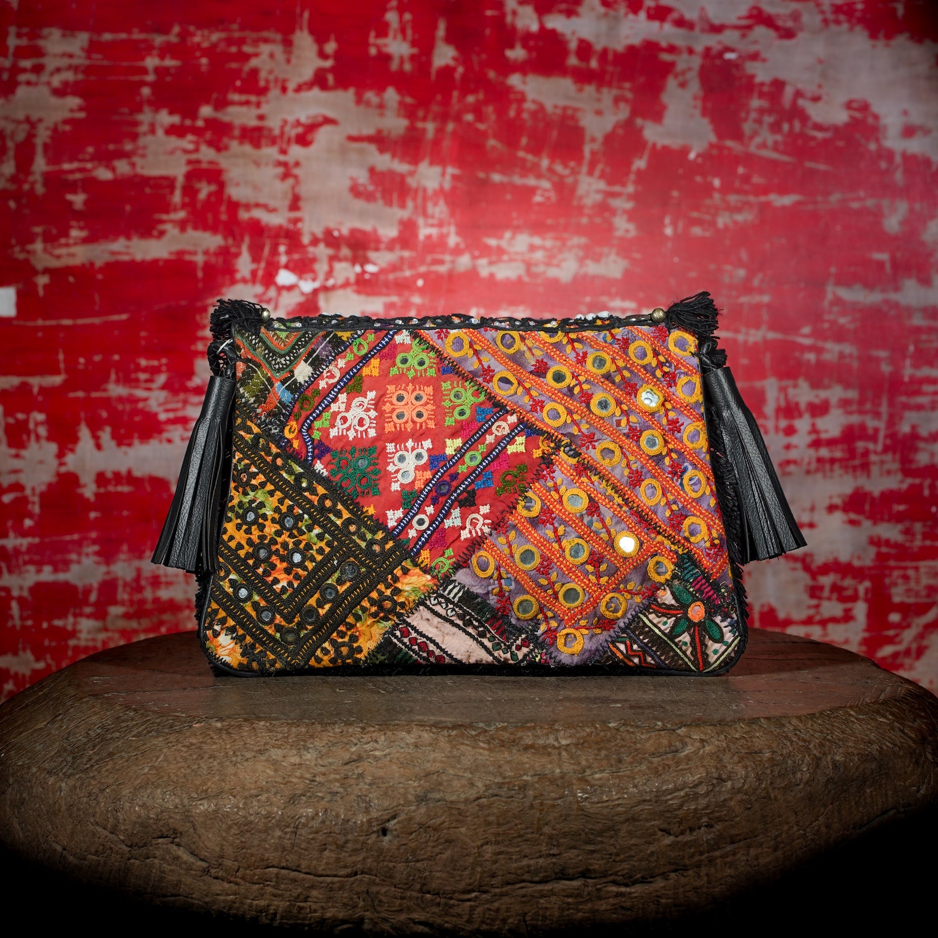 Black Hichki Clutch 023