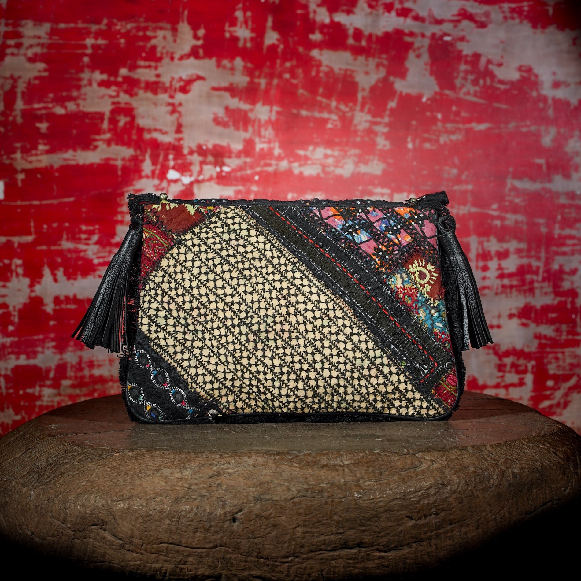 Black Hichki Clutch 024