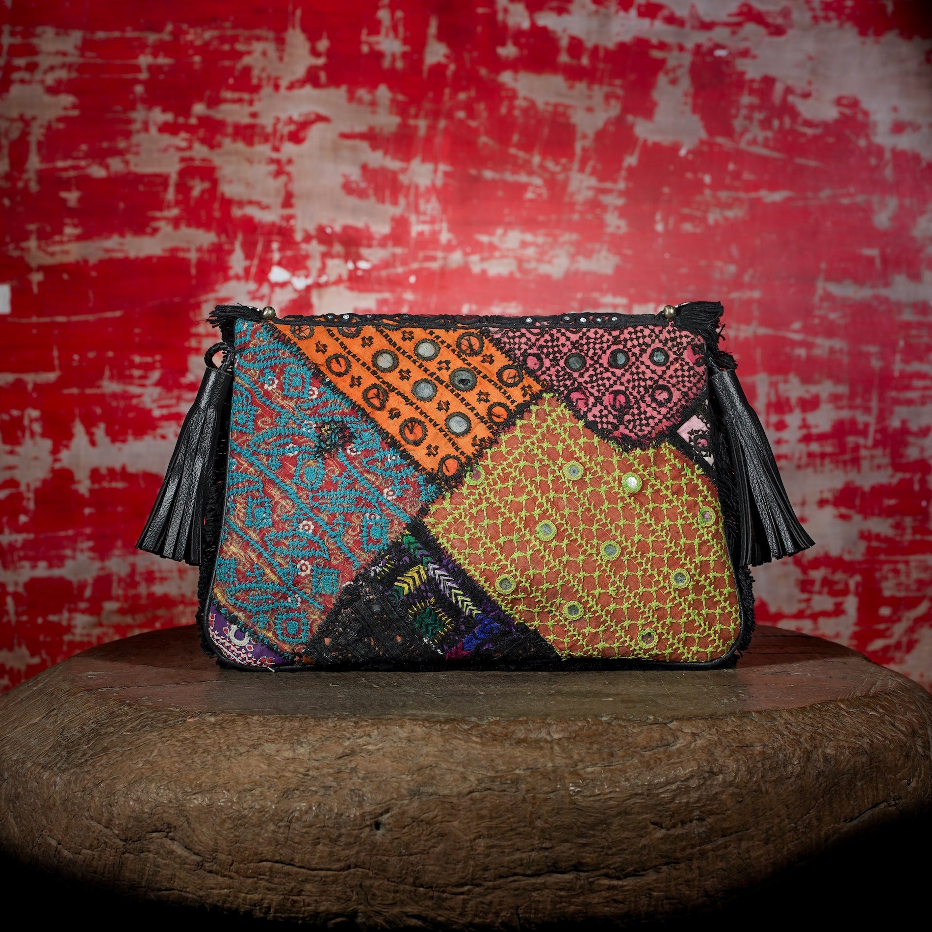 Black Hichki Clutch 025