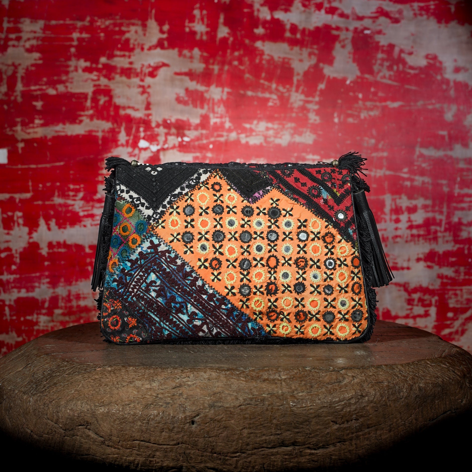 Black Hichki Clutch 027
