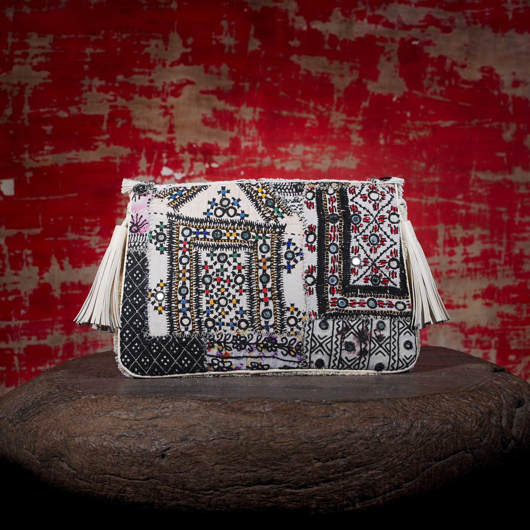 Off White Hichki Clutch 027