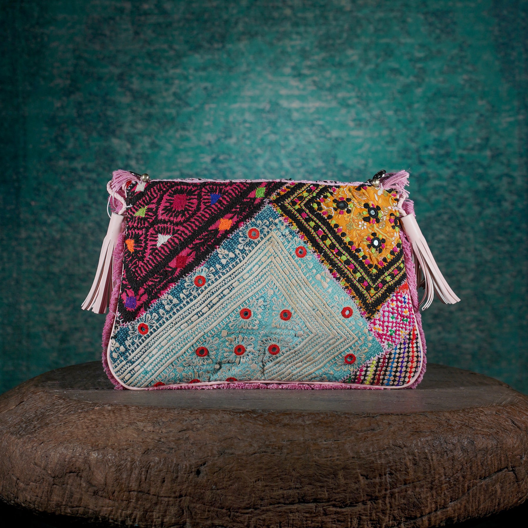 Pink Hichki Clutch 010